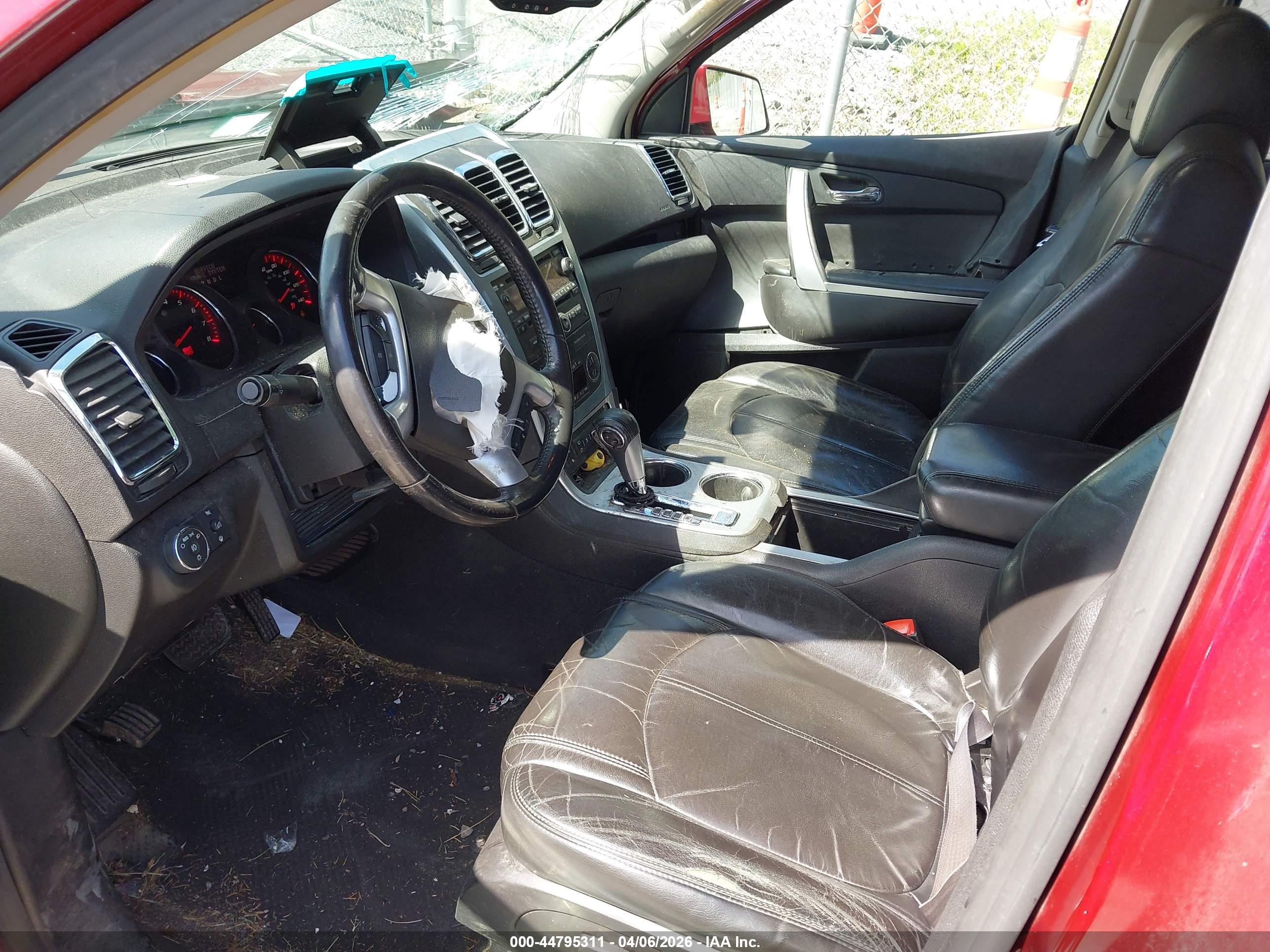 GMC ACADIA image 5