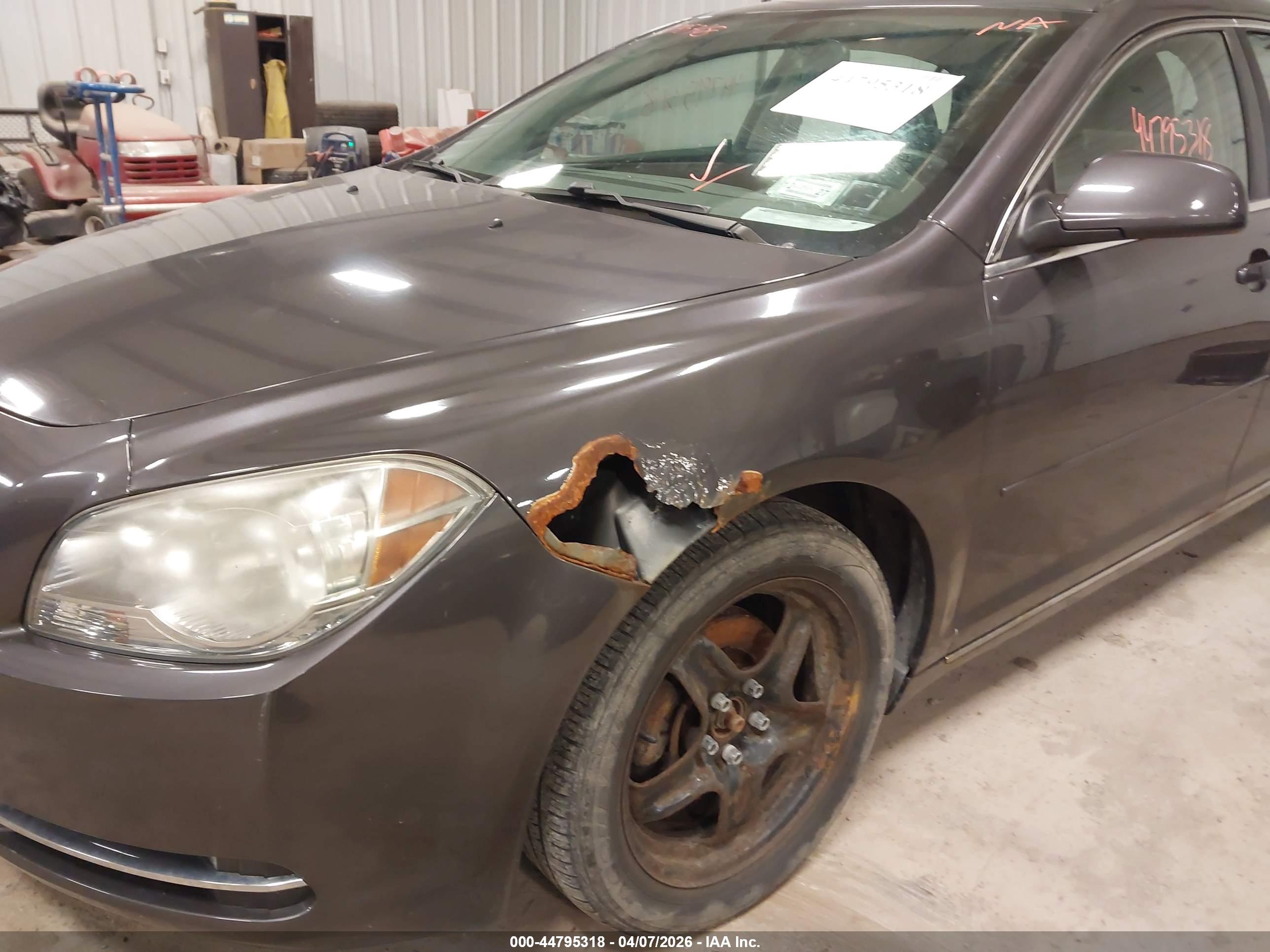 CHEVROLET MALIBU image 6