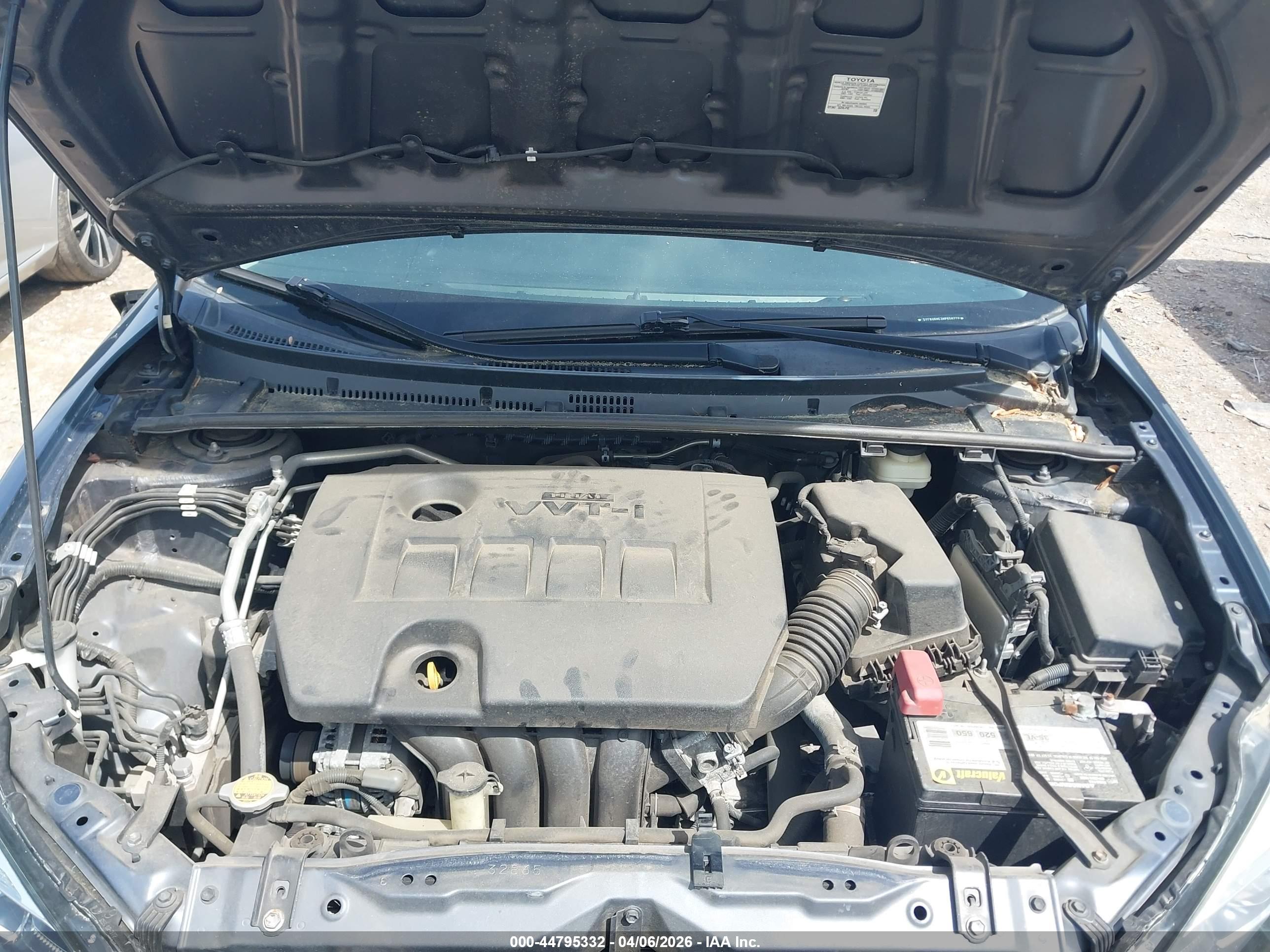TOYOTA COROLLA image 10