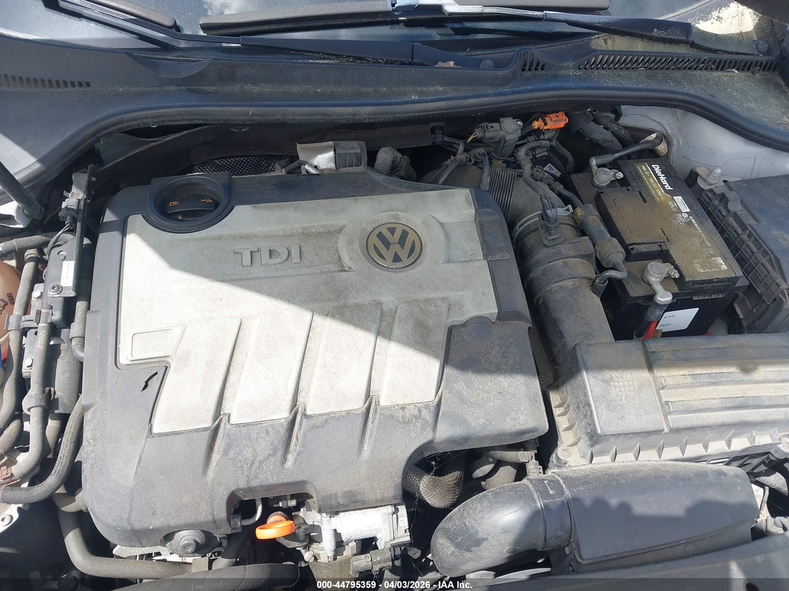 VOLKSWAGEN JETTA image 10