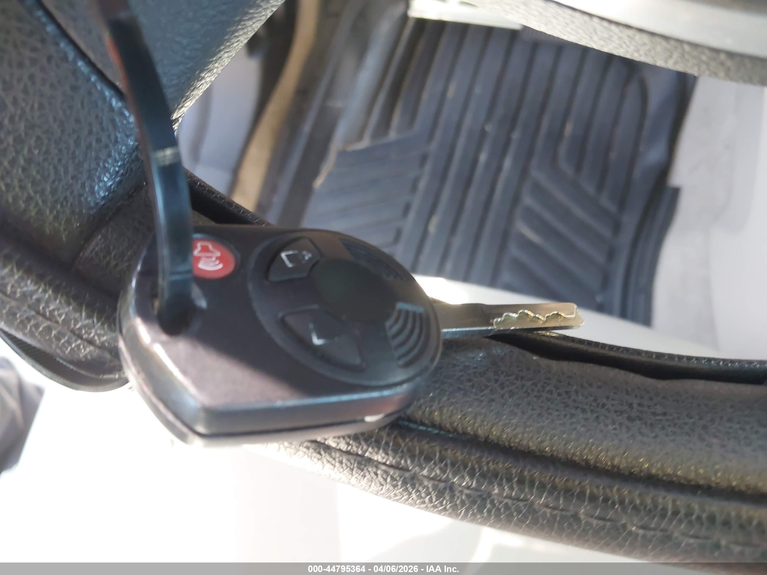 FORD ESCAPE image 11