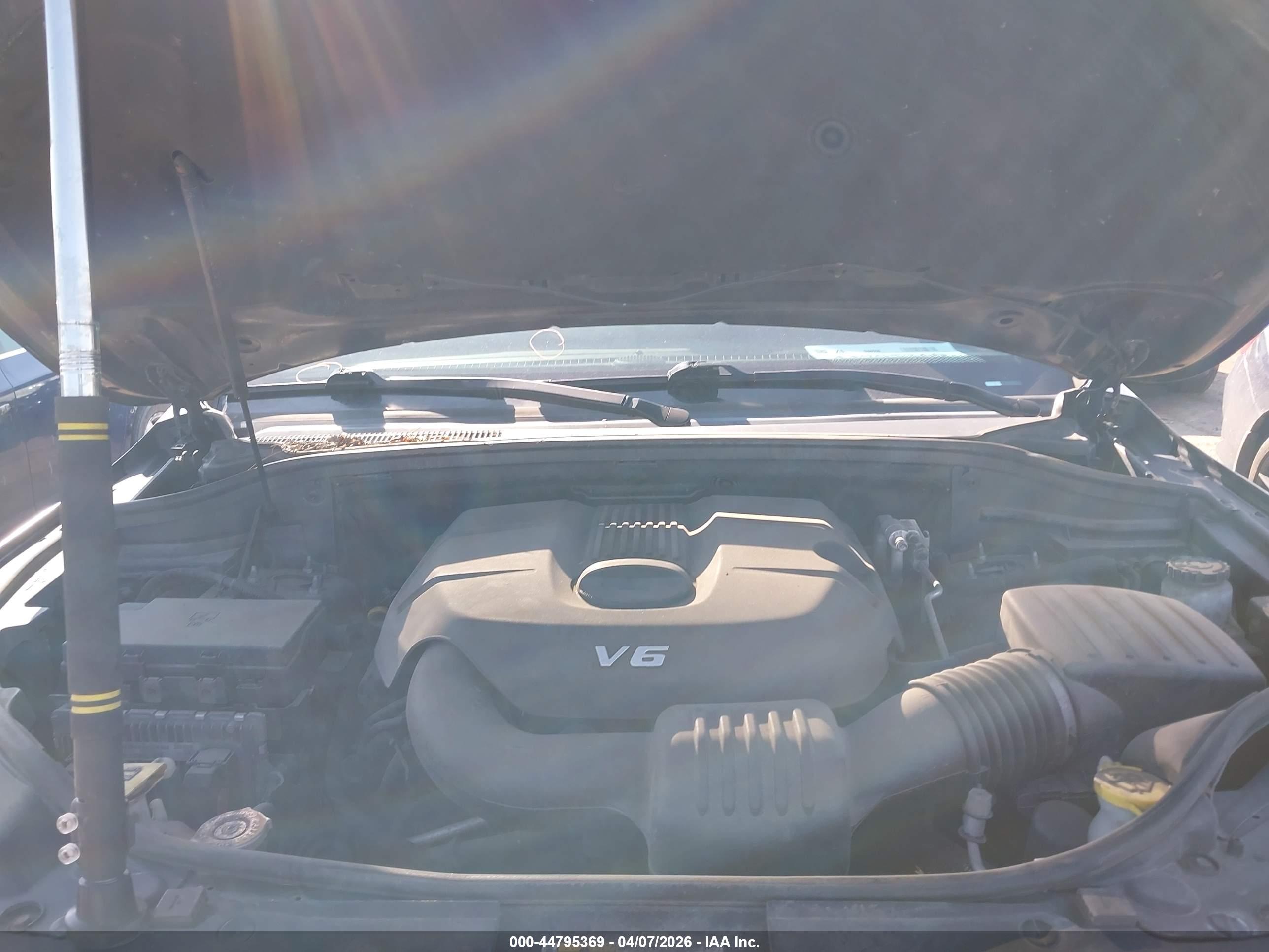 JEEP GRAND image 10