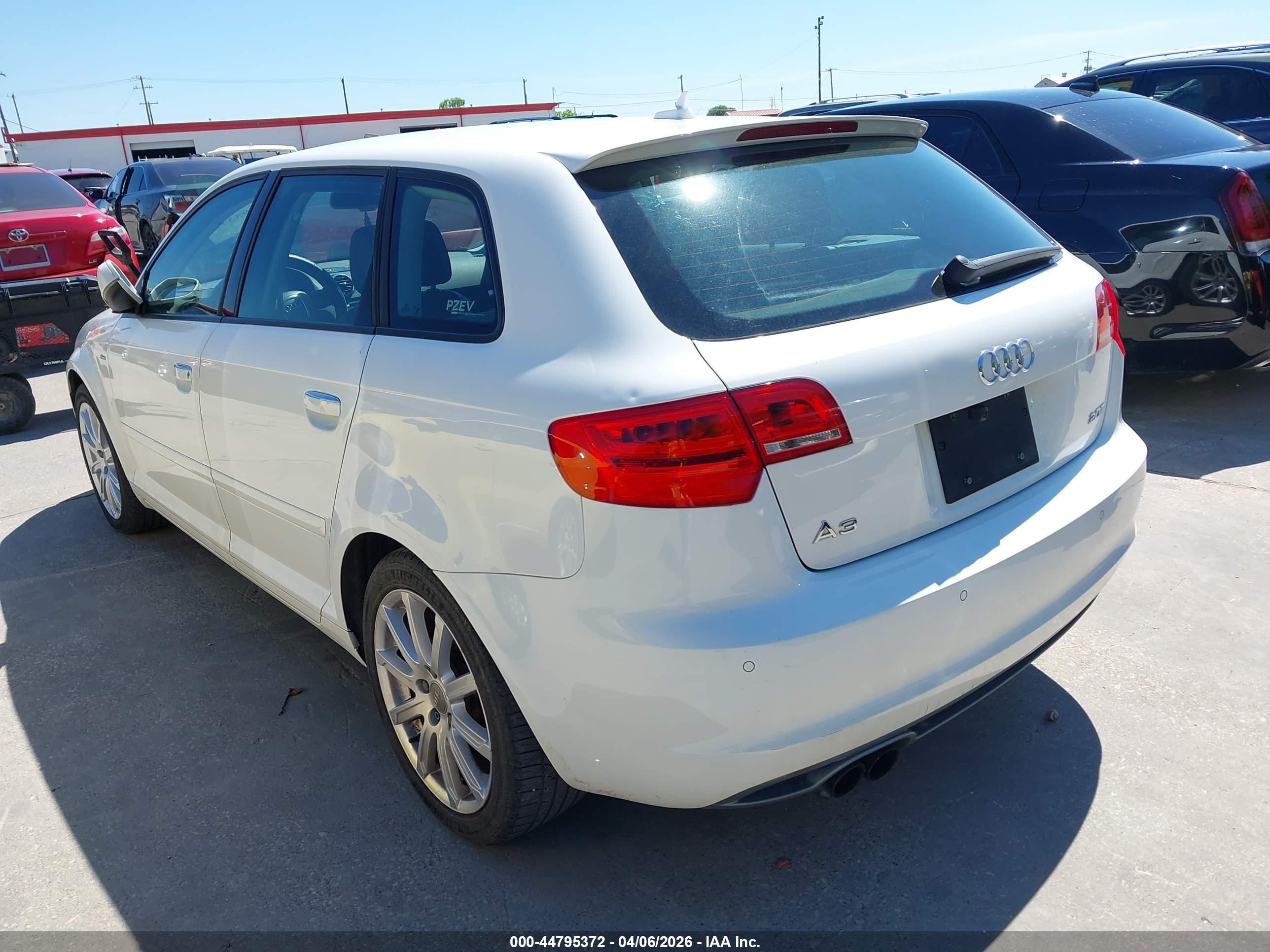 AUDI A3 image 3