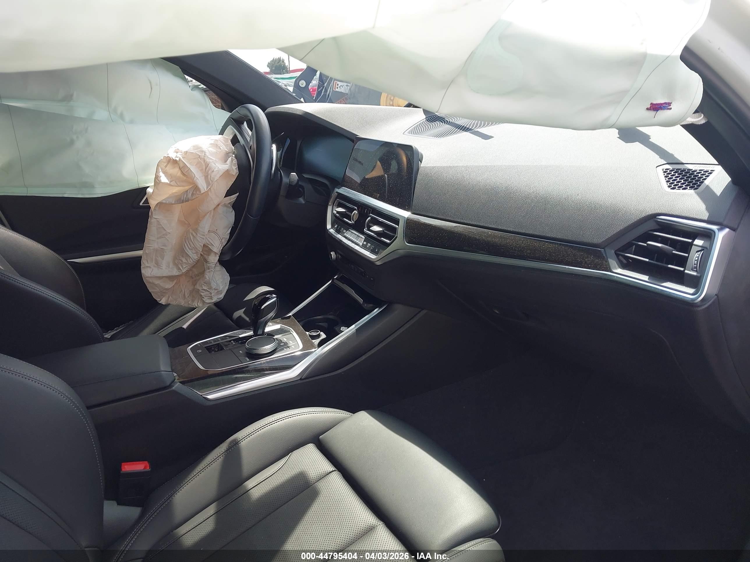 BMW 330I image 5