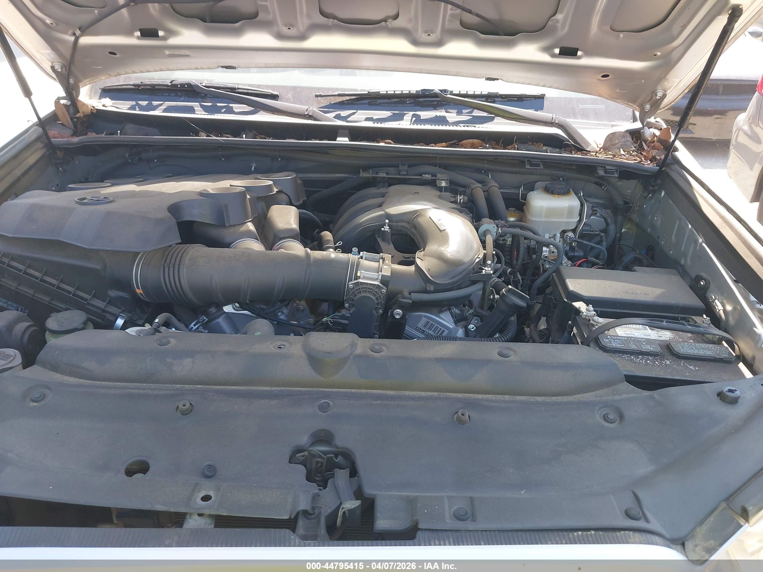 TOYOTA 4RUNNER image 10
