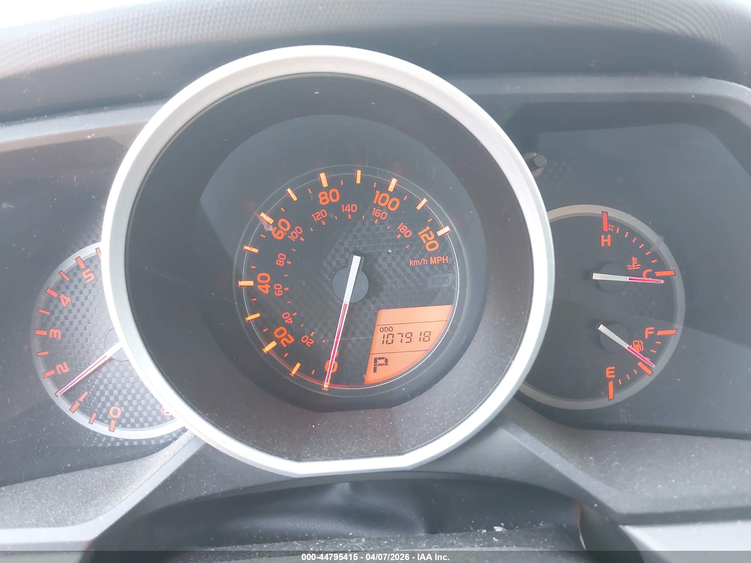 TOYOTA 4RUNNER image 7