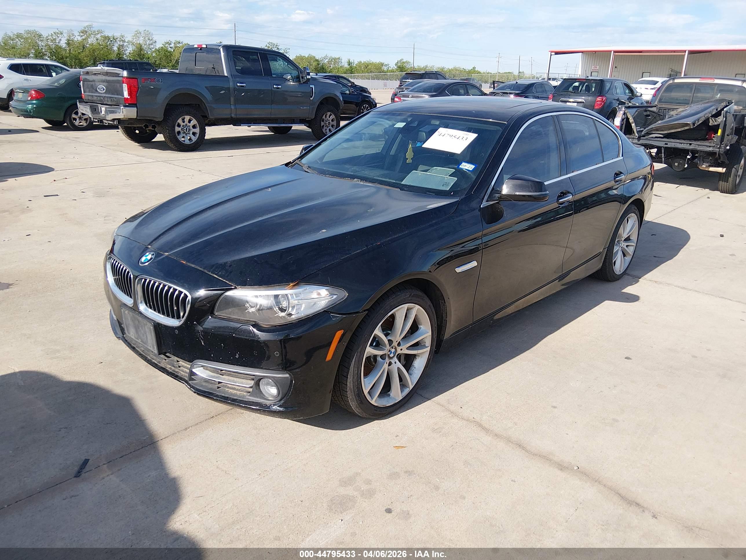 BMW 535I image 2