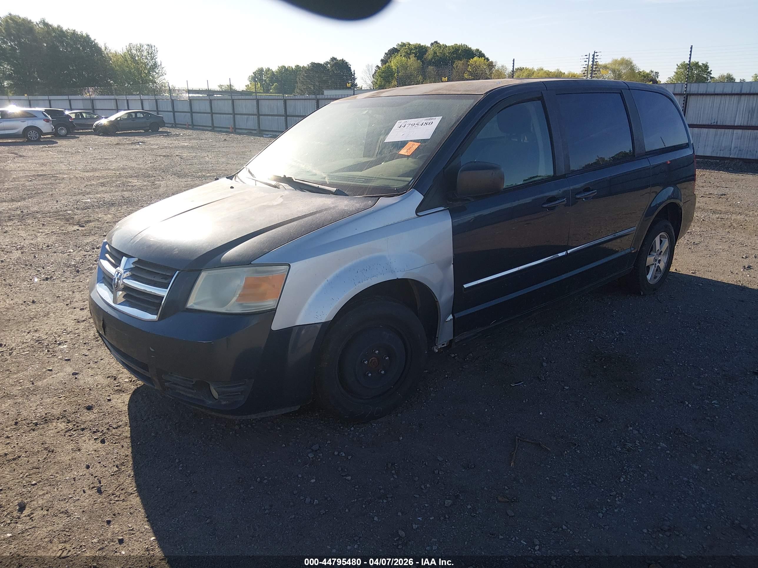 DODGE GRAND image 2