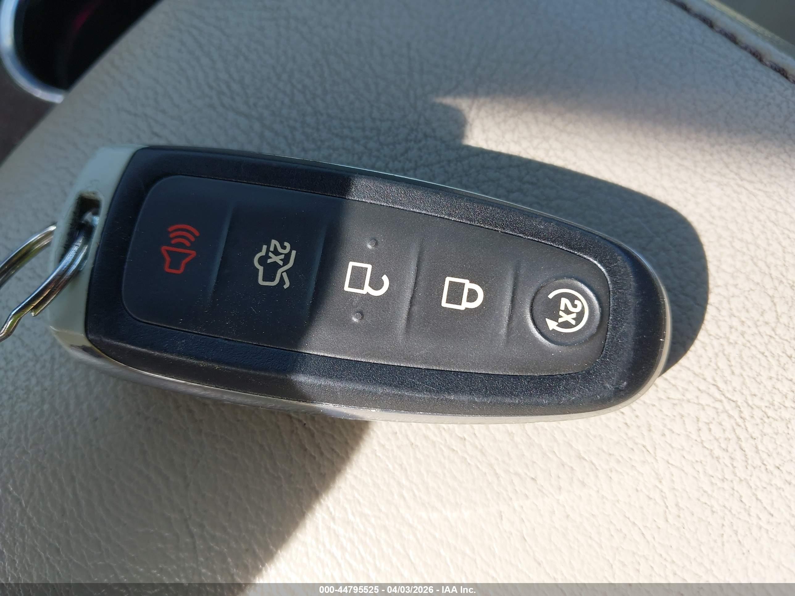 FORD EDGE image 11