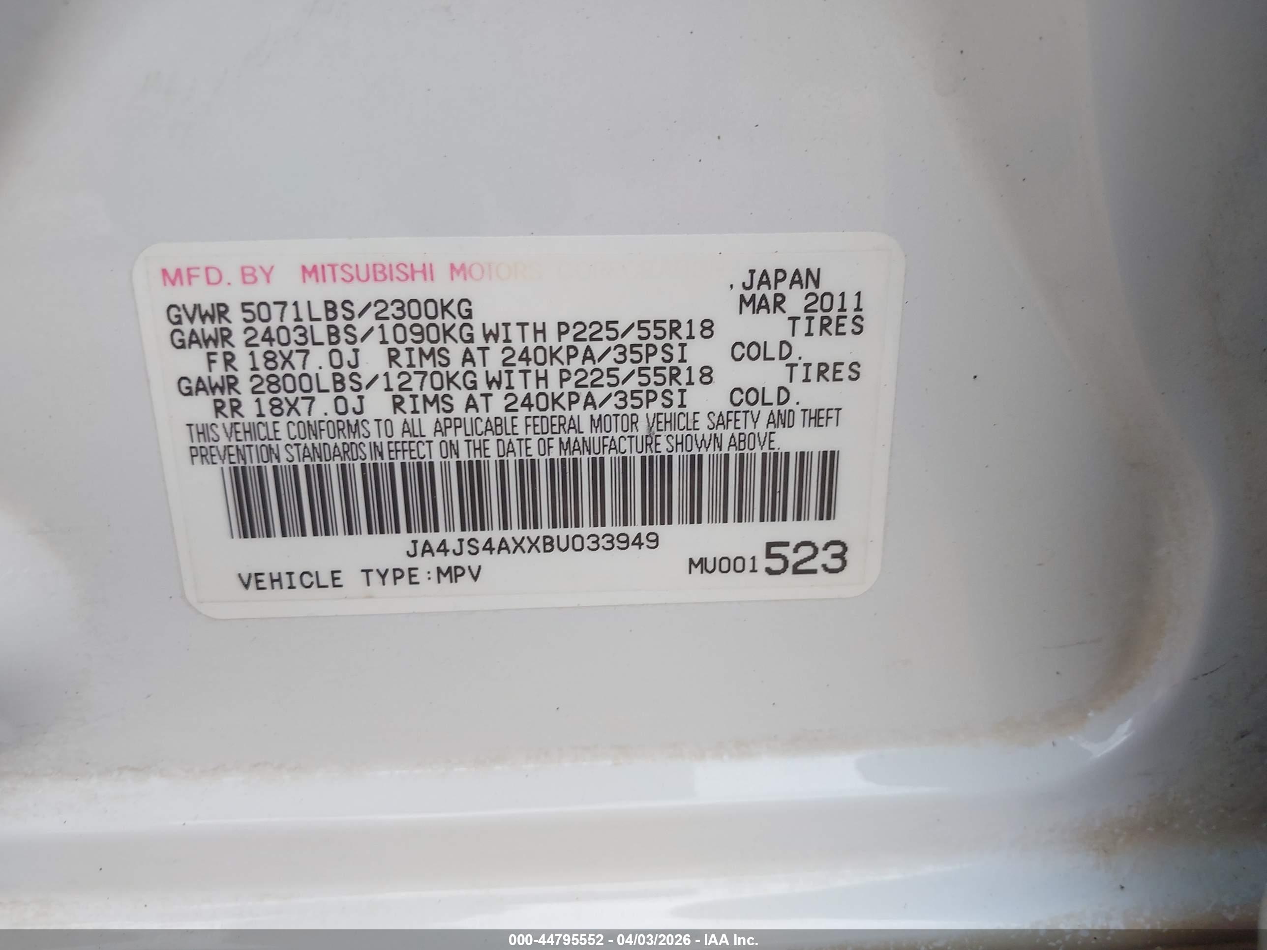 MITSUBISHI OUTLANDER image 9