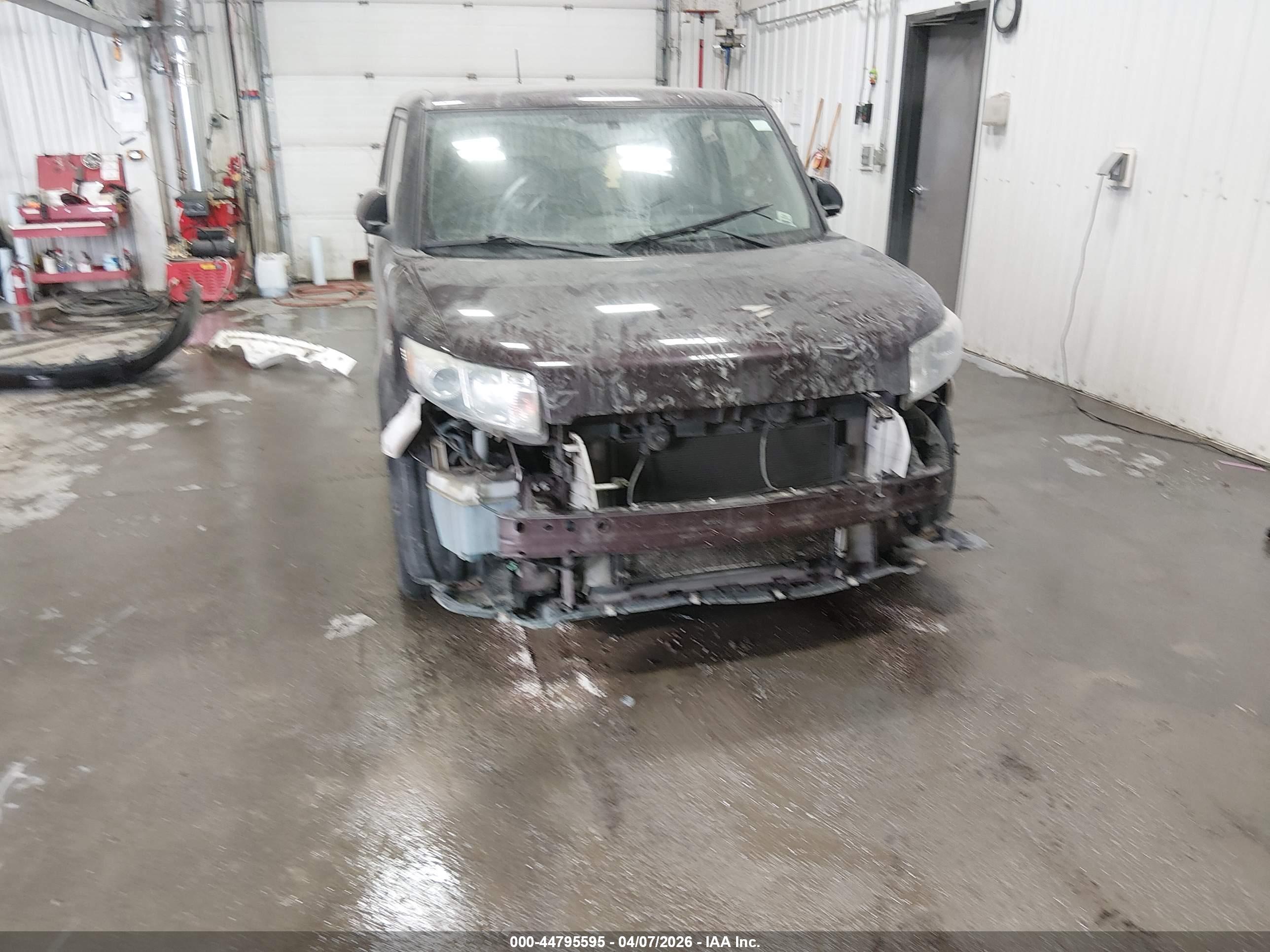 SCION XB image 6