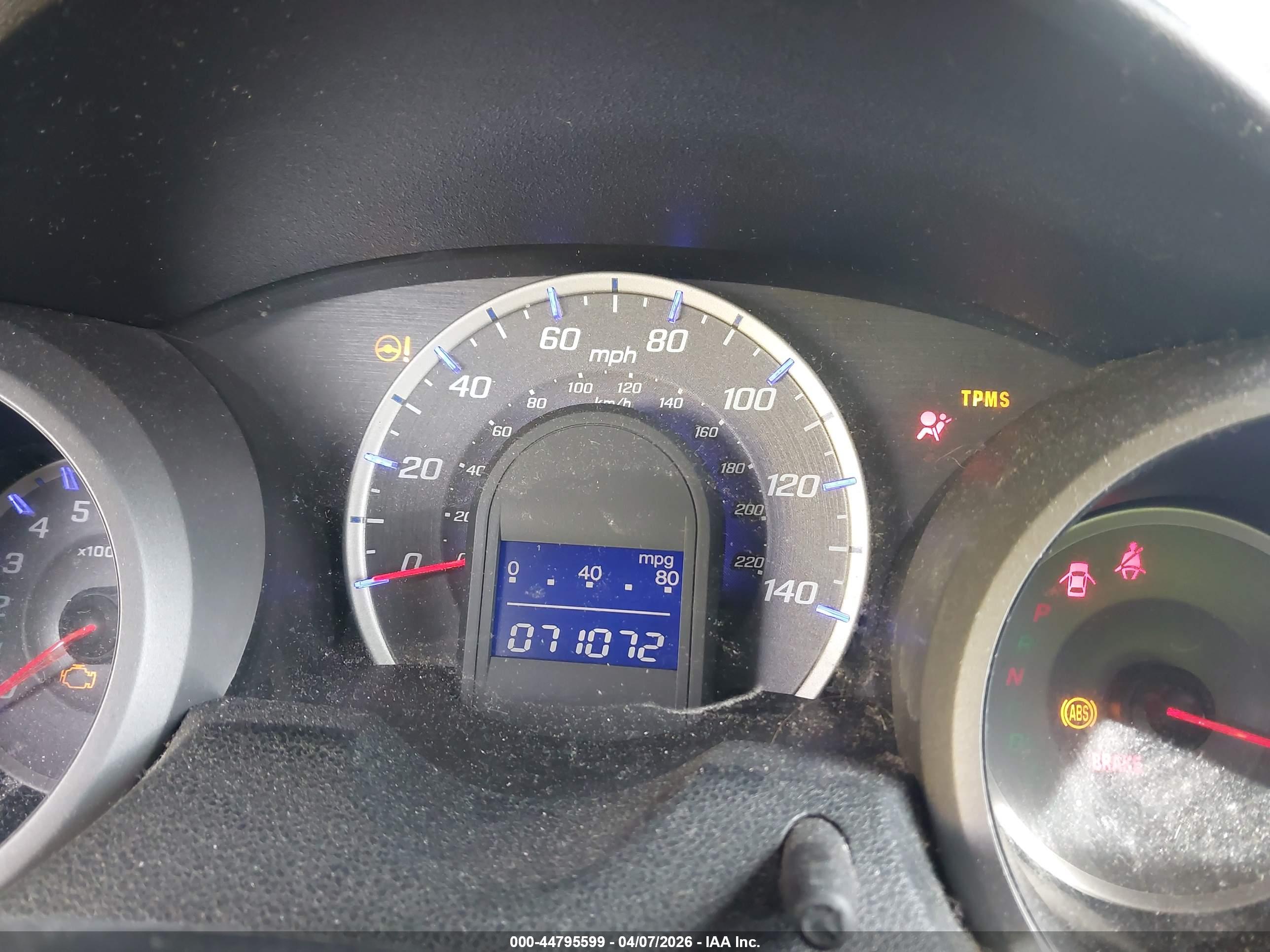 HONDA FIT image 7
