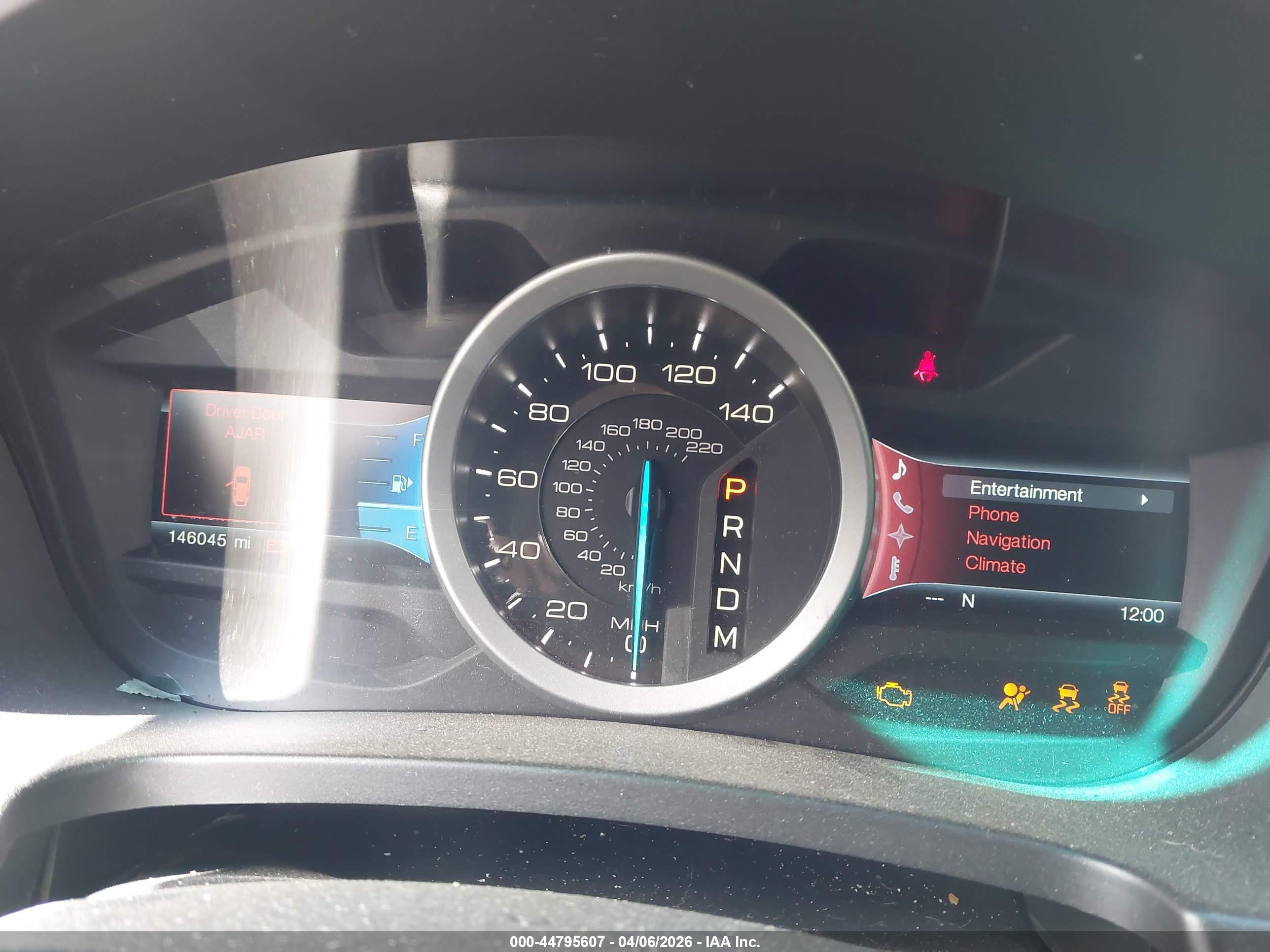 FORD EXPLORER image 7