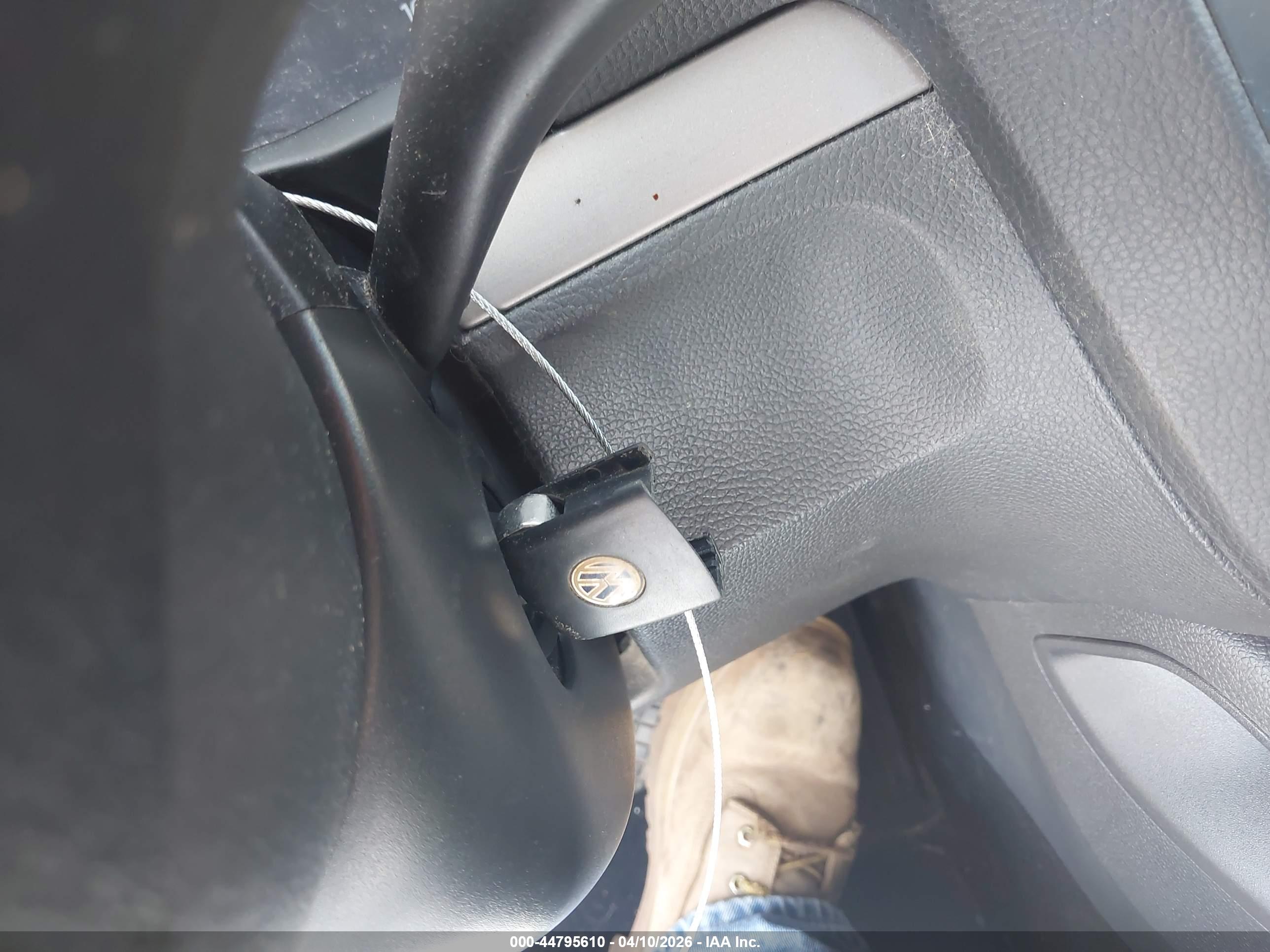 VOLKSWAGEN RABBIT image 11