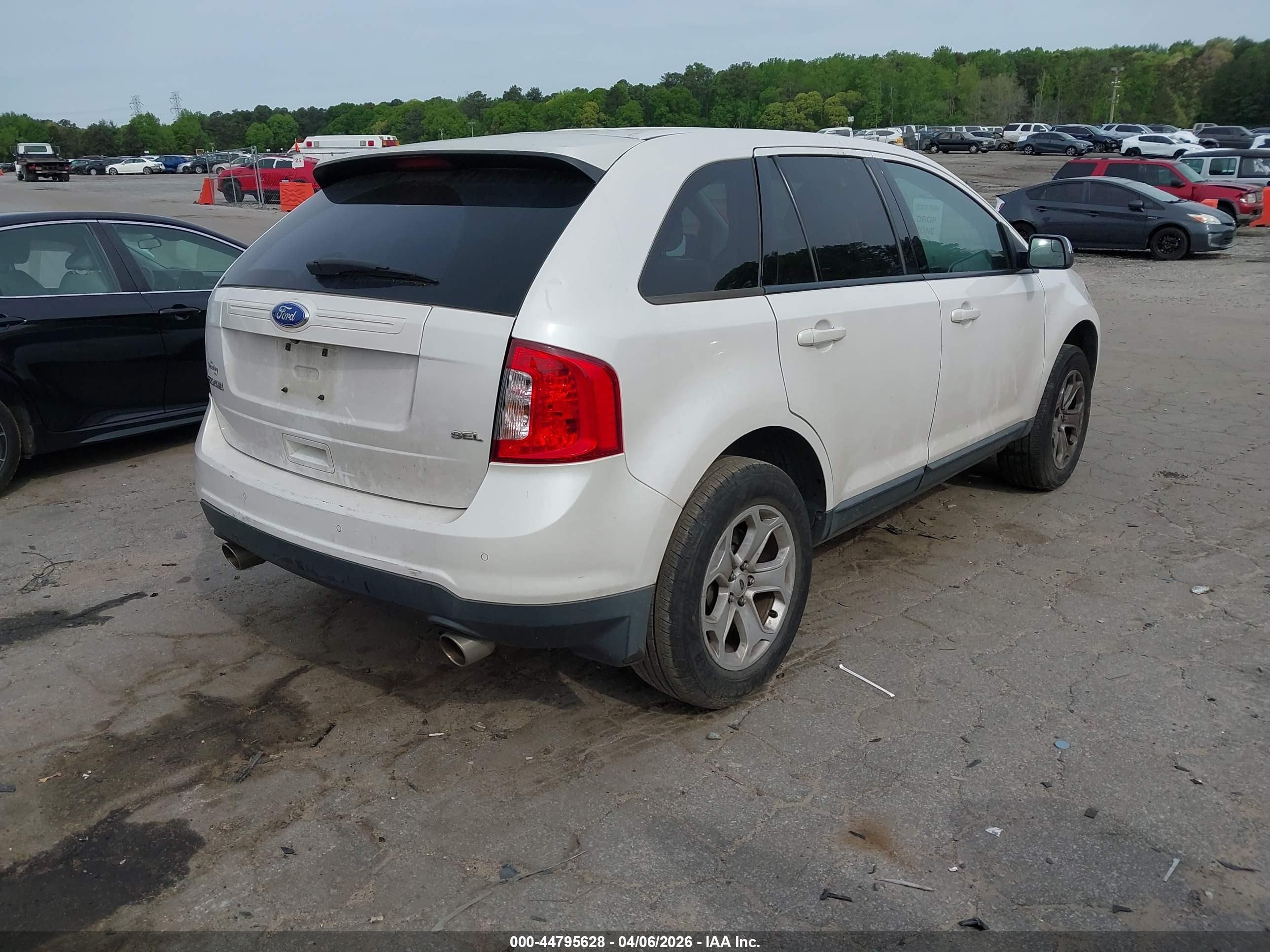 FORD EDGE image 4