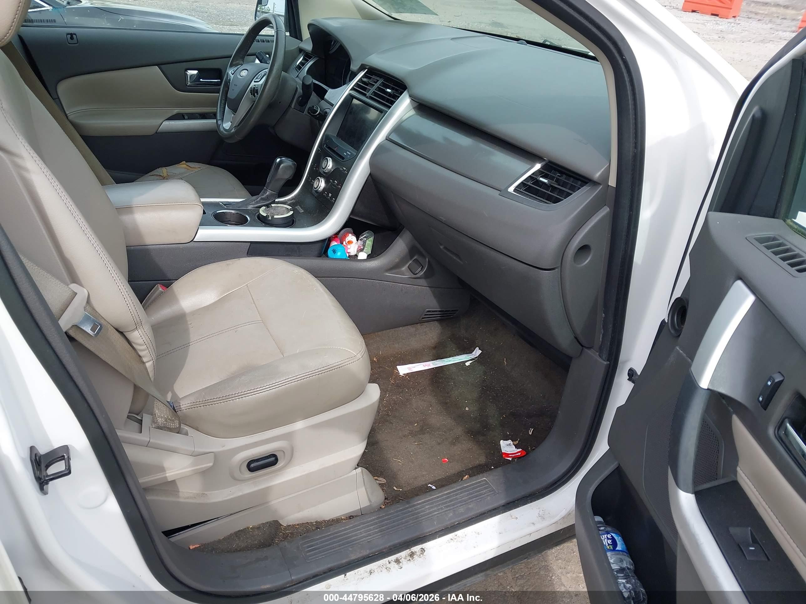FORD EDGE image 5