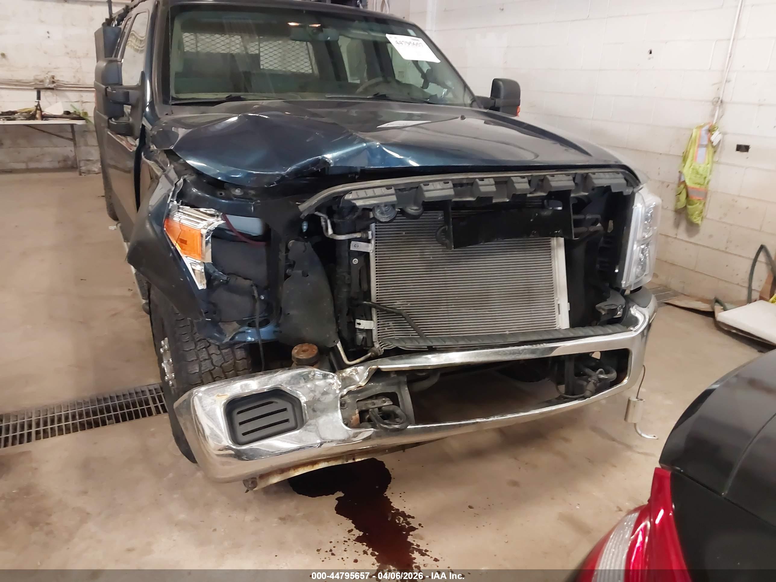 FORD F-250 image 6