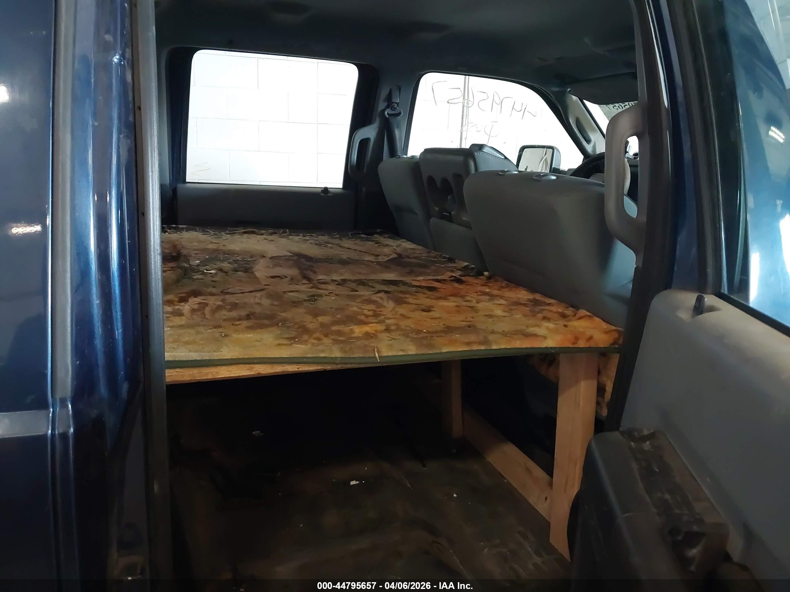 FORD F-250 image 8