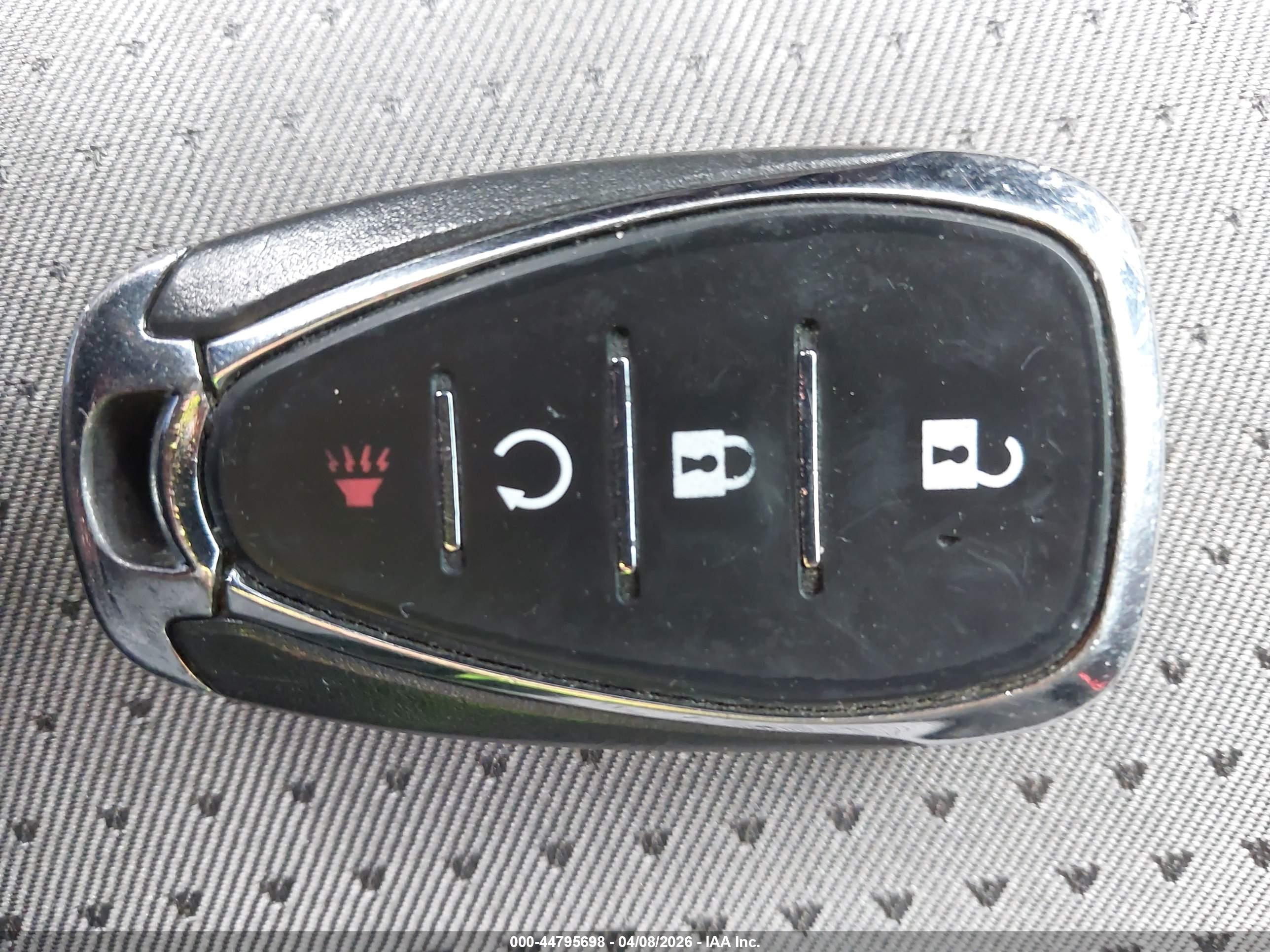 CHEVROLET TRAX image 11
