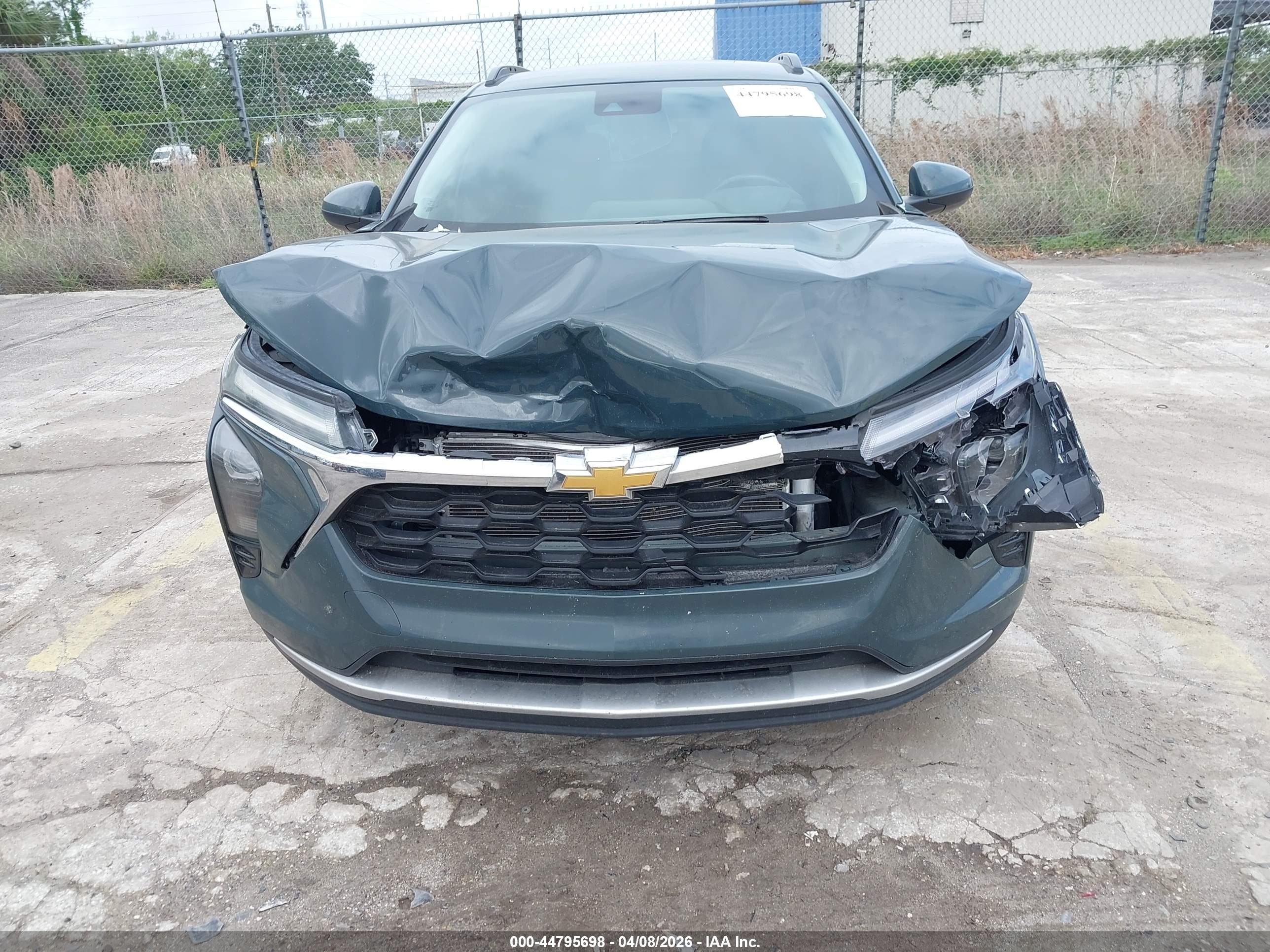CHEVROLET TRAX image 6