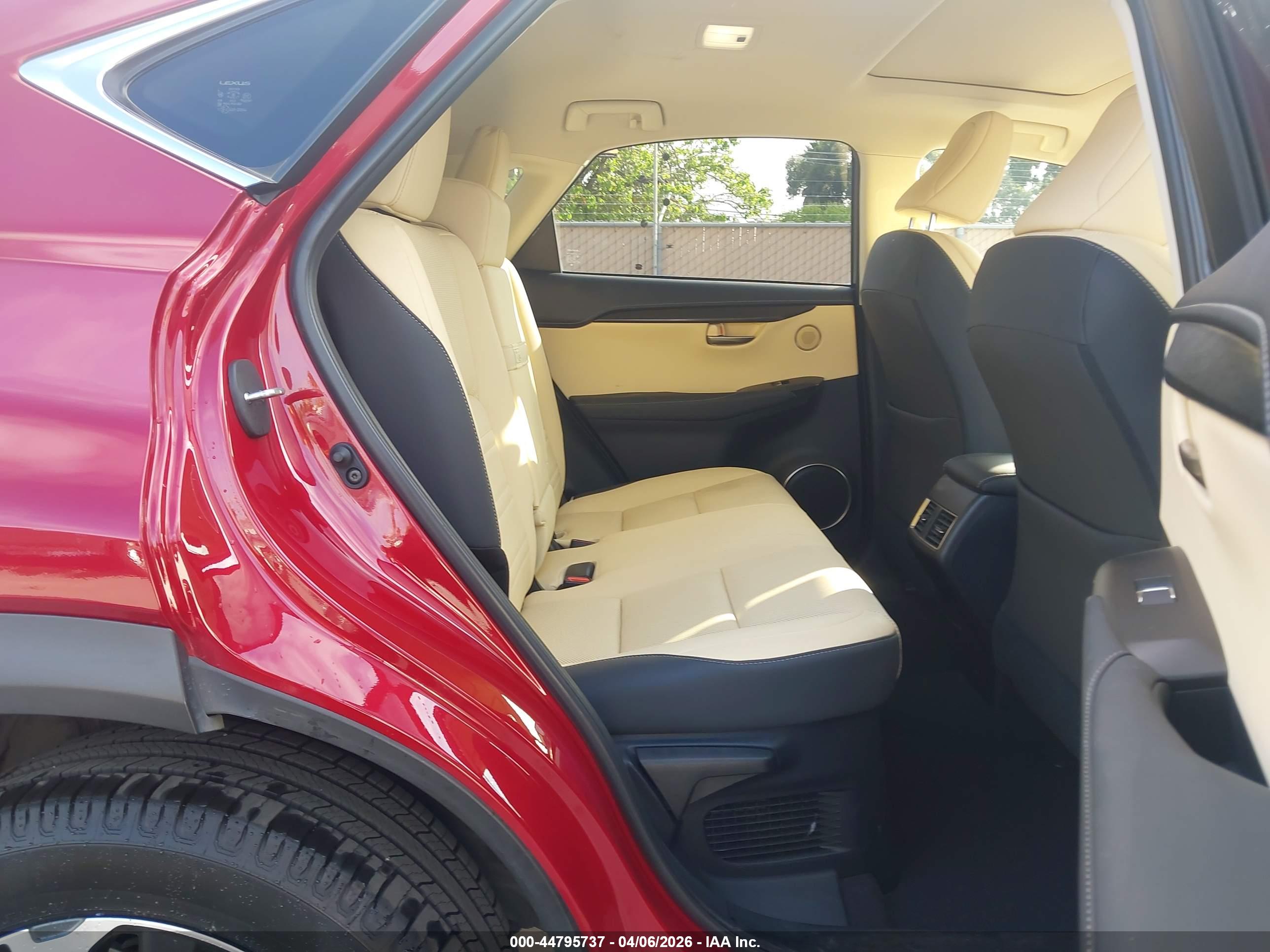 LEXUS NX image 8
