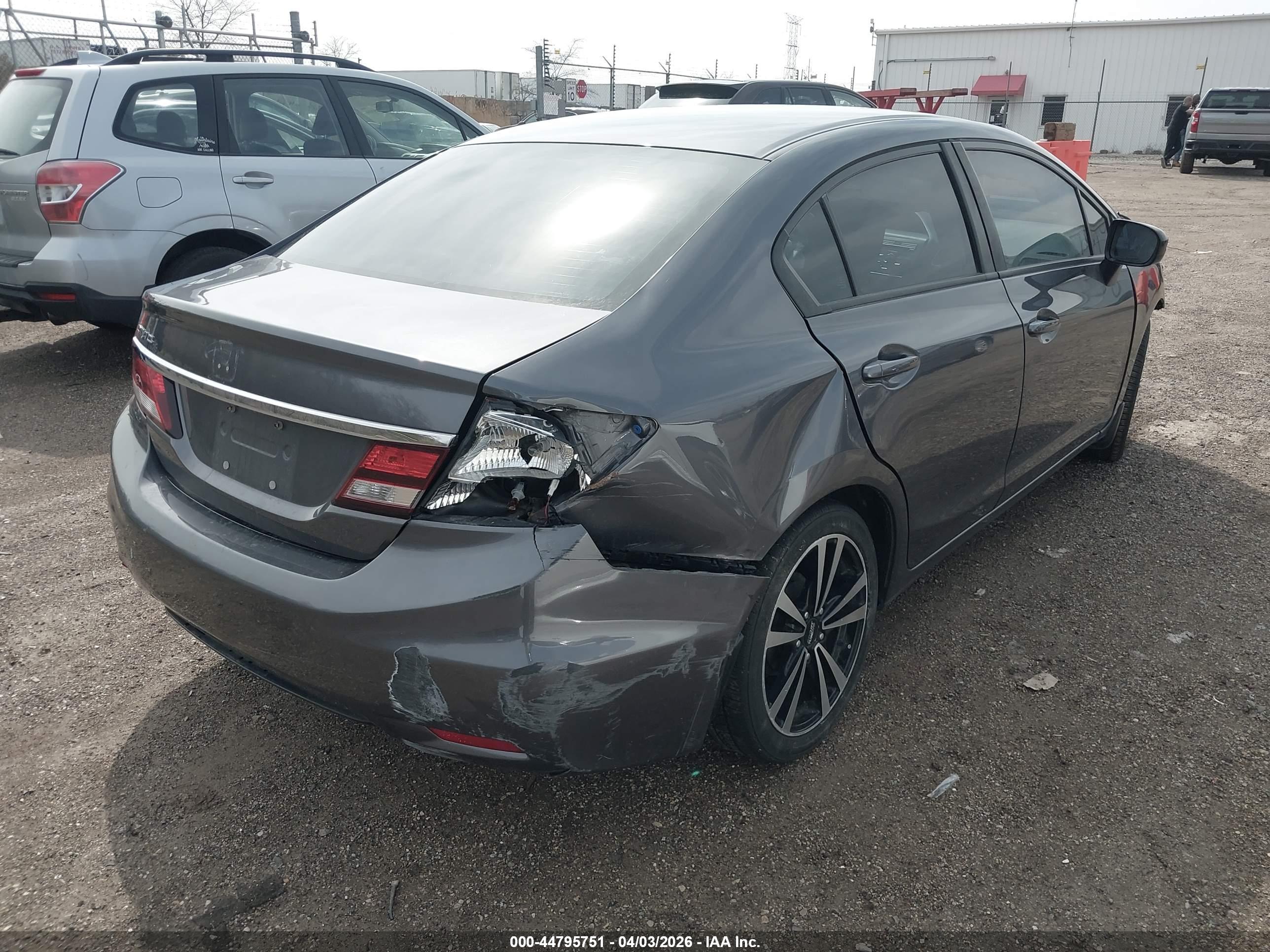 HONDA CIVIC image 4
