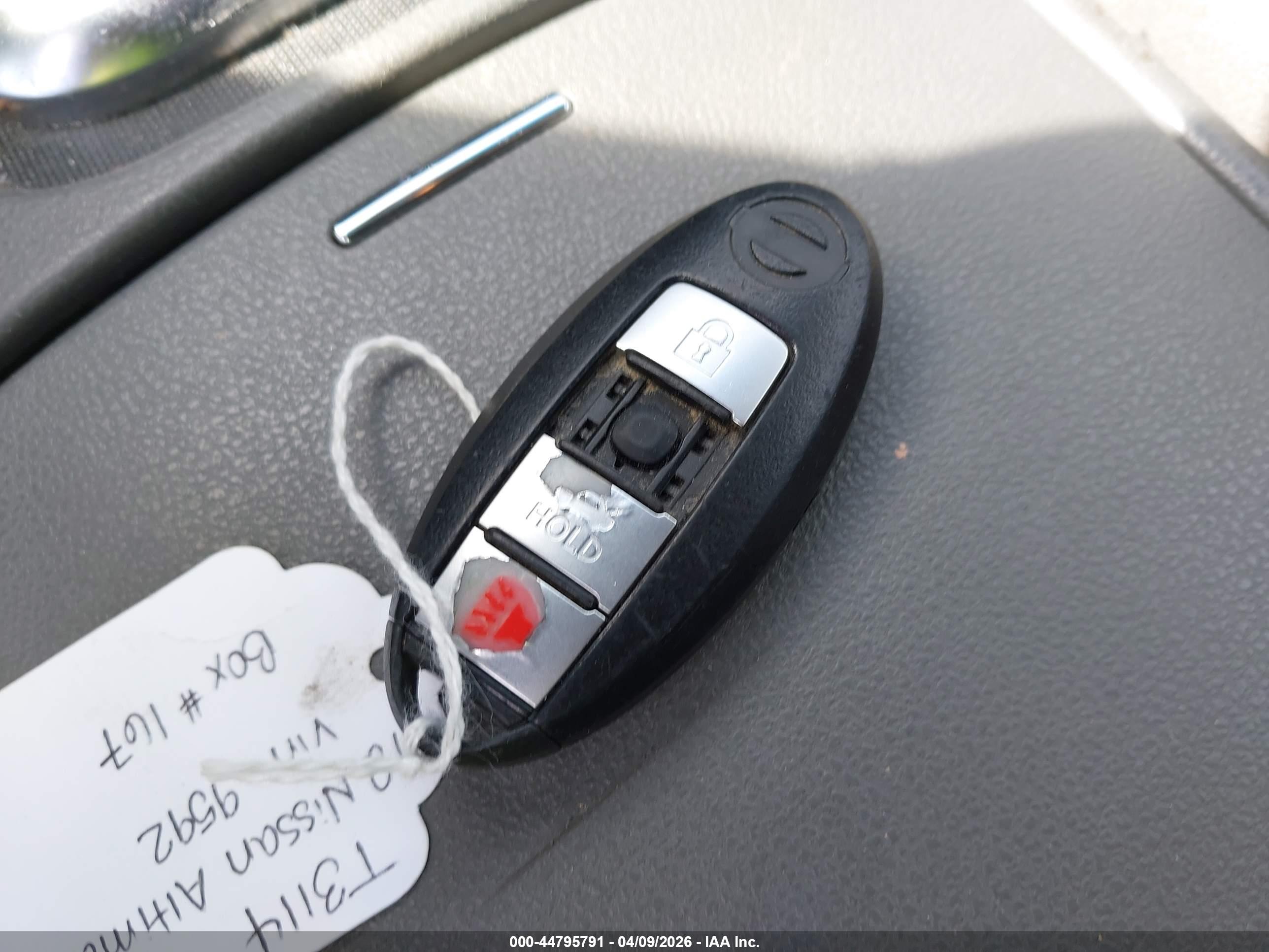 NISSAN ALTIMA image 11