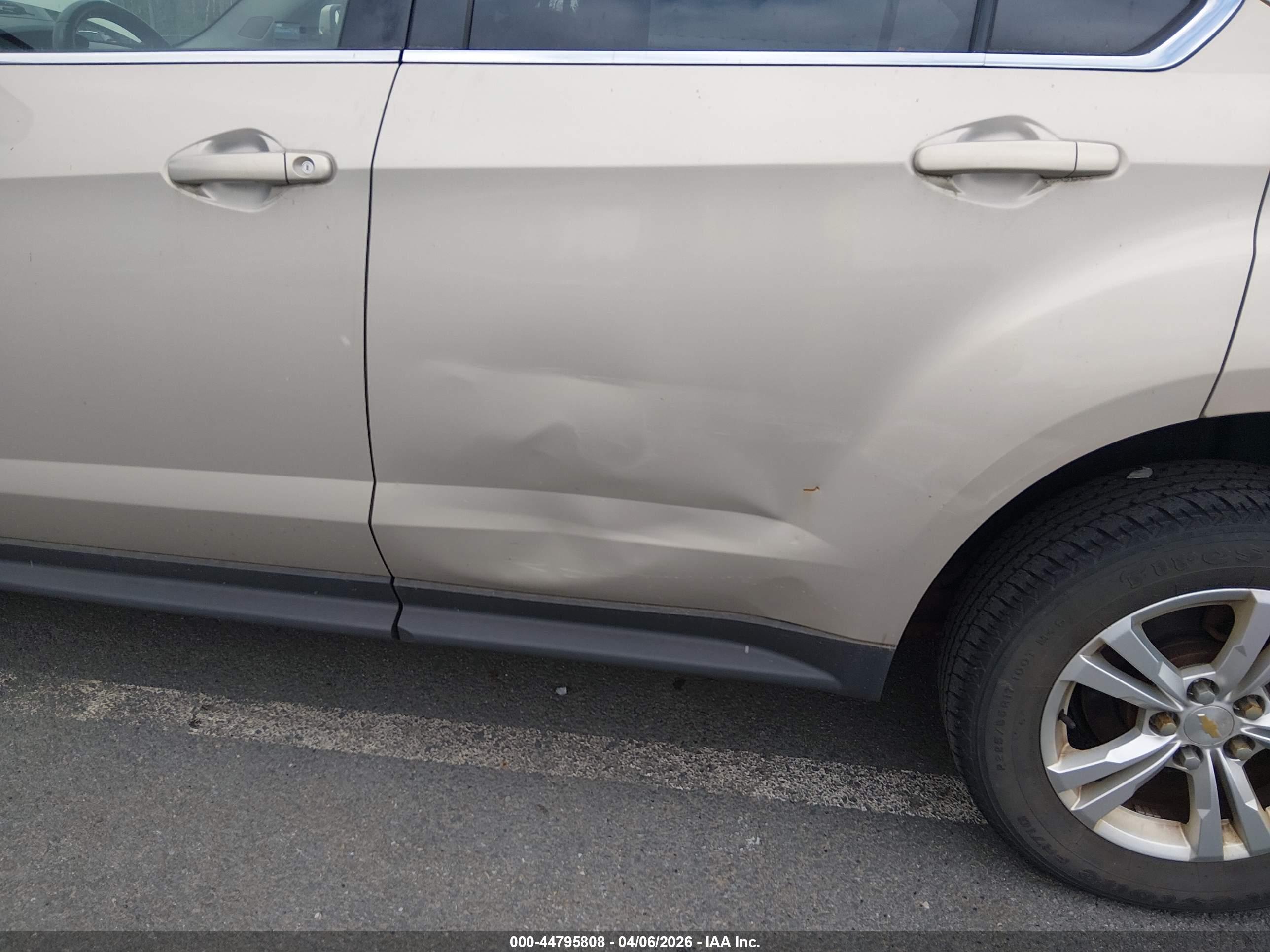 CHEVROLET EQUINOX image 6