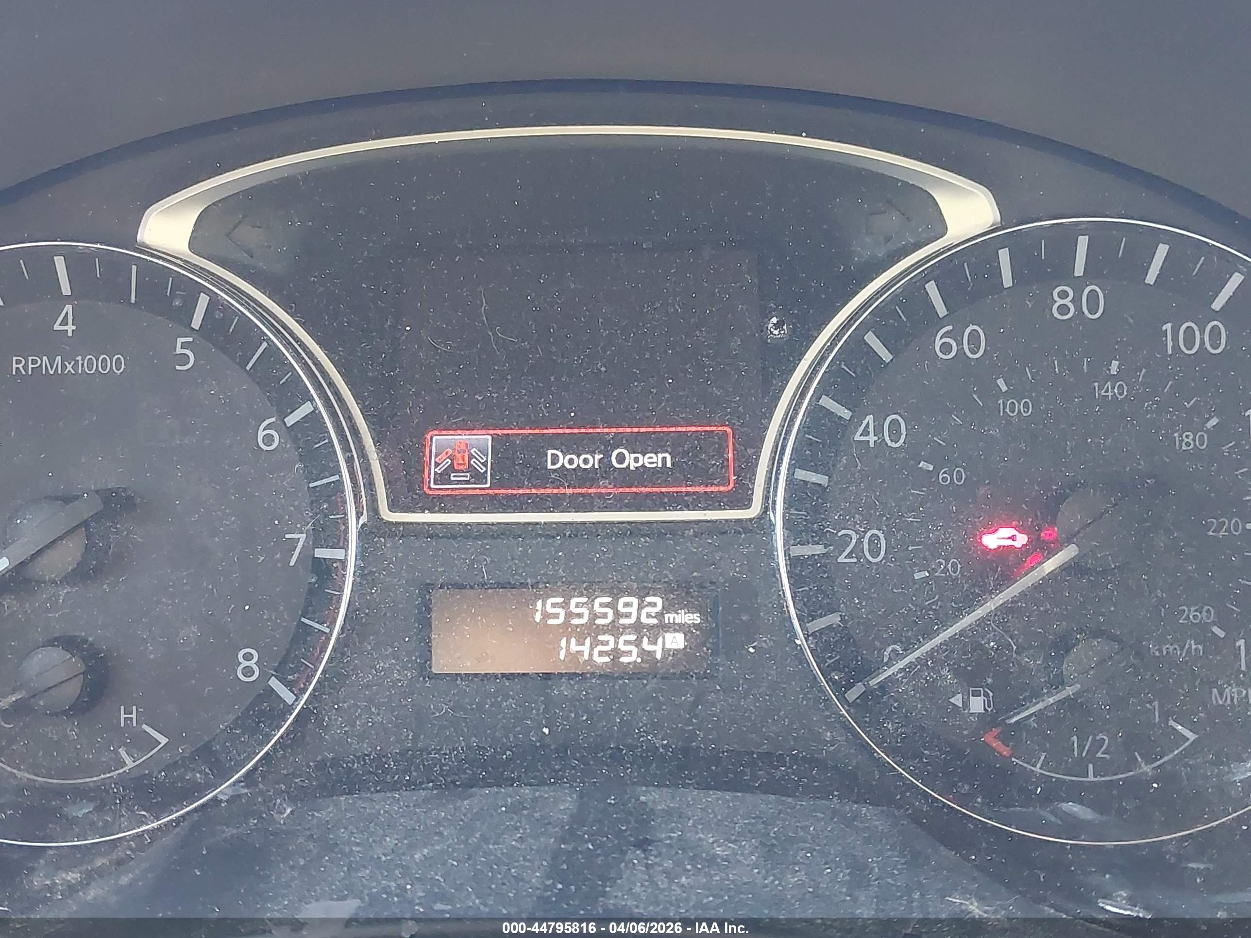 NISSAN ALTIMA image 7