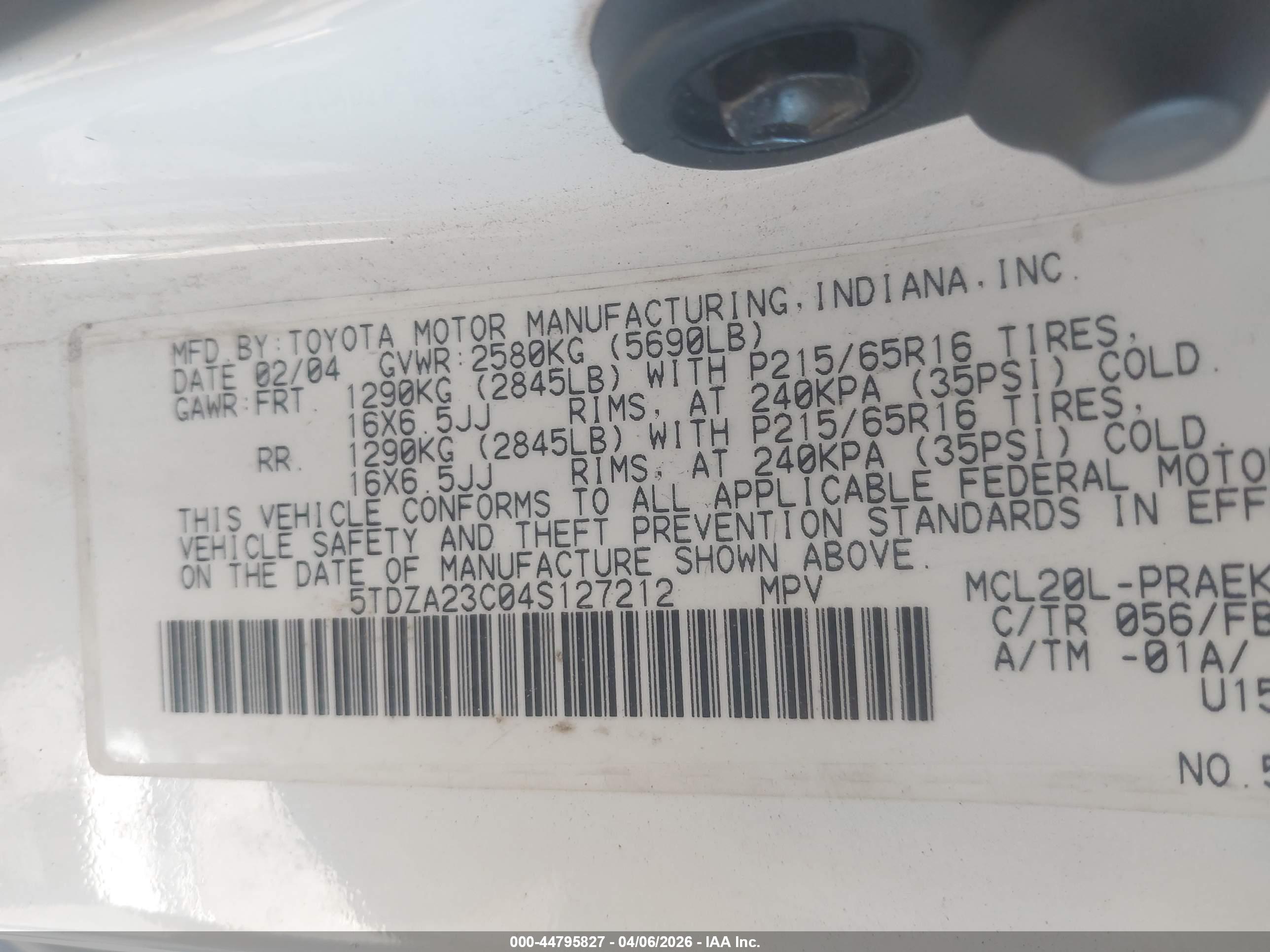 TOYOTA SIENNA image 9