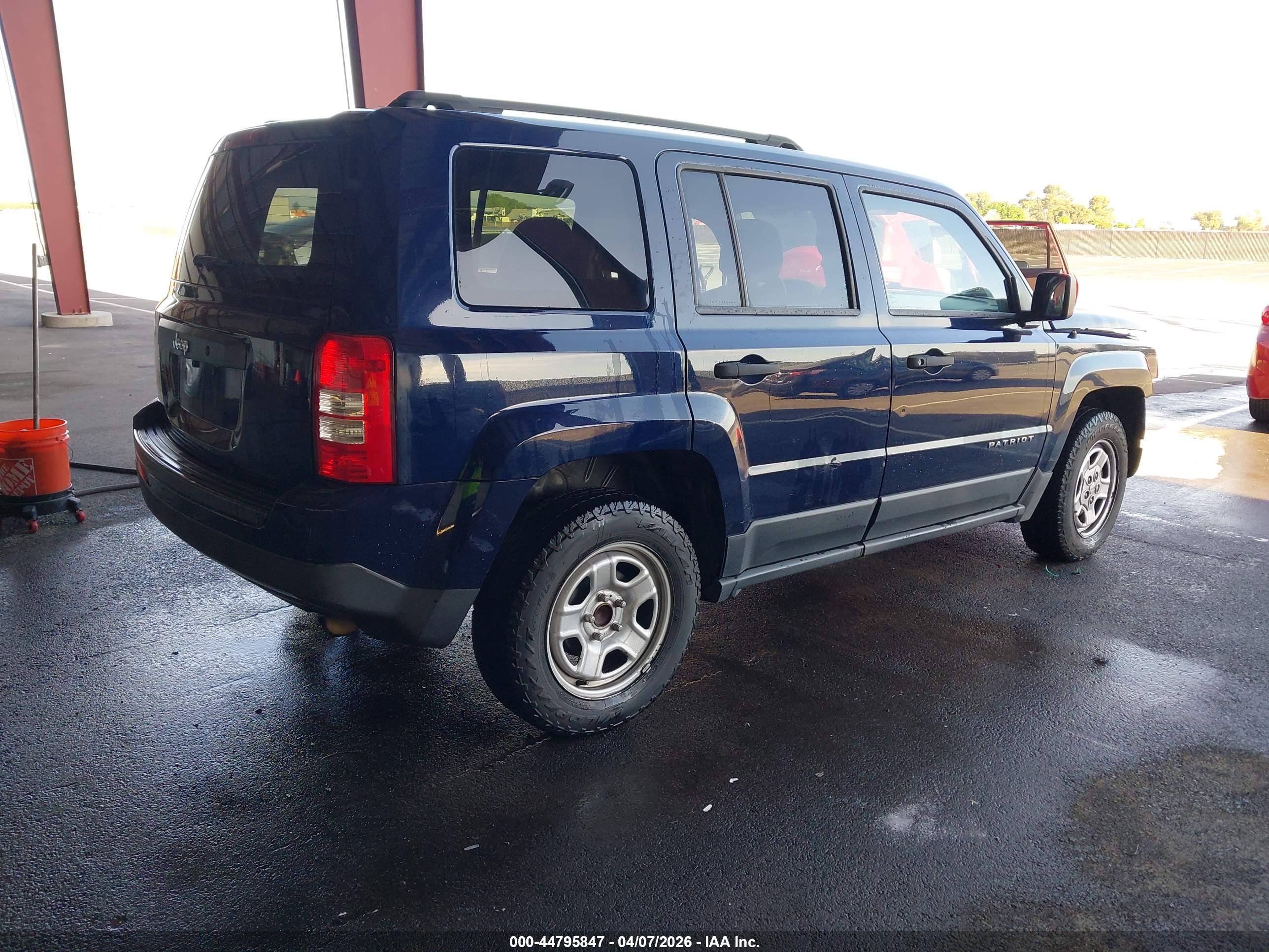 JEEP PATRIOT image 4