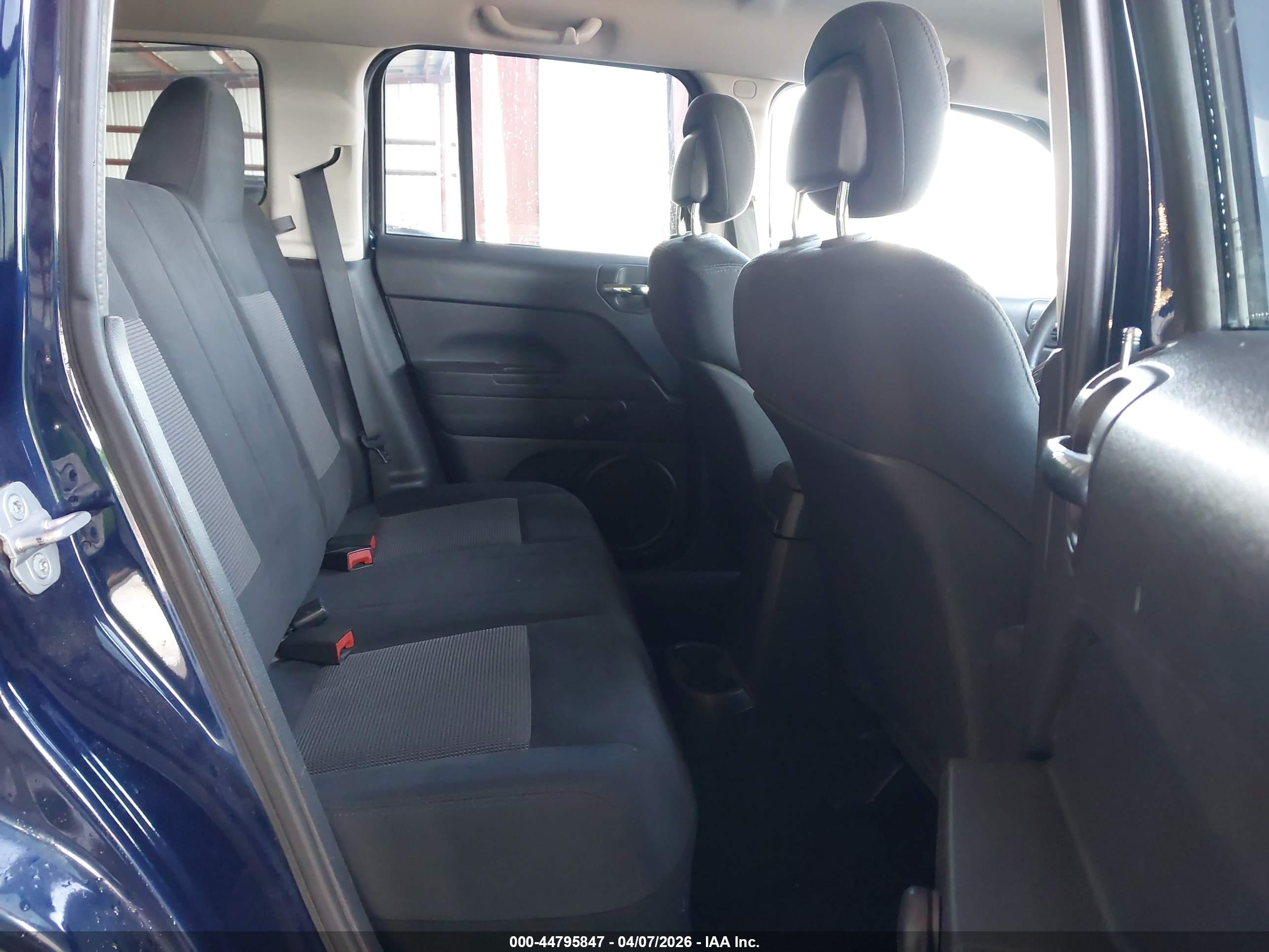 JEEP PATRIOT image 8