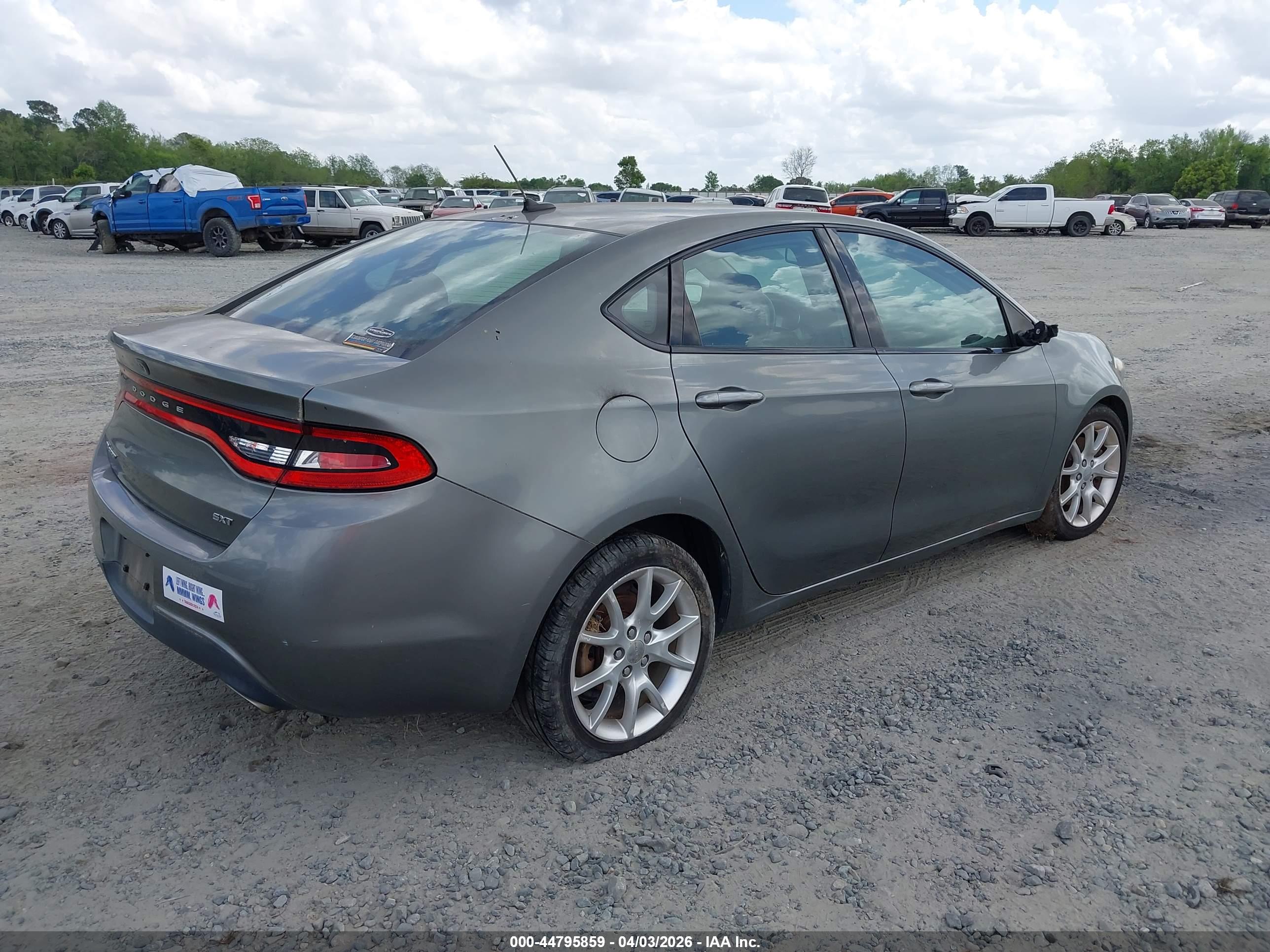 DODGE DART image 4