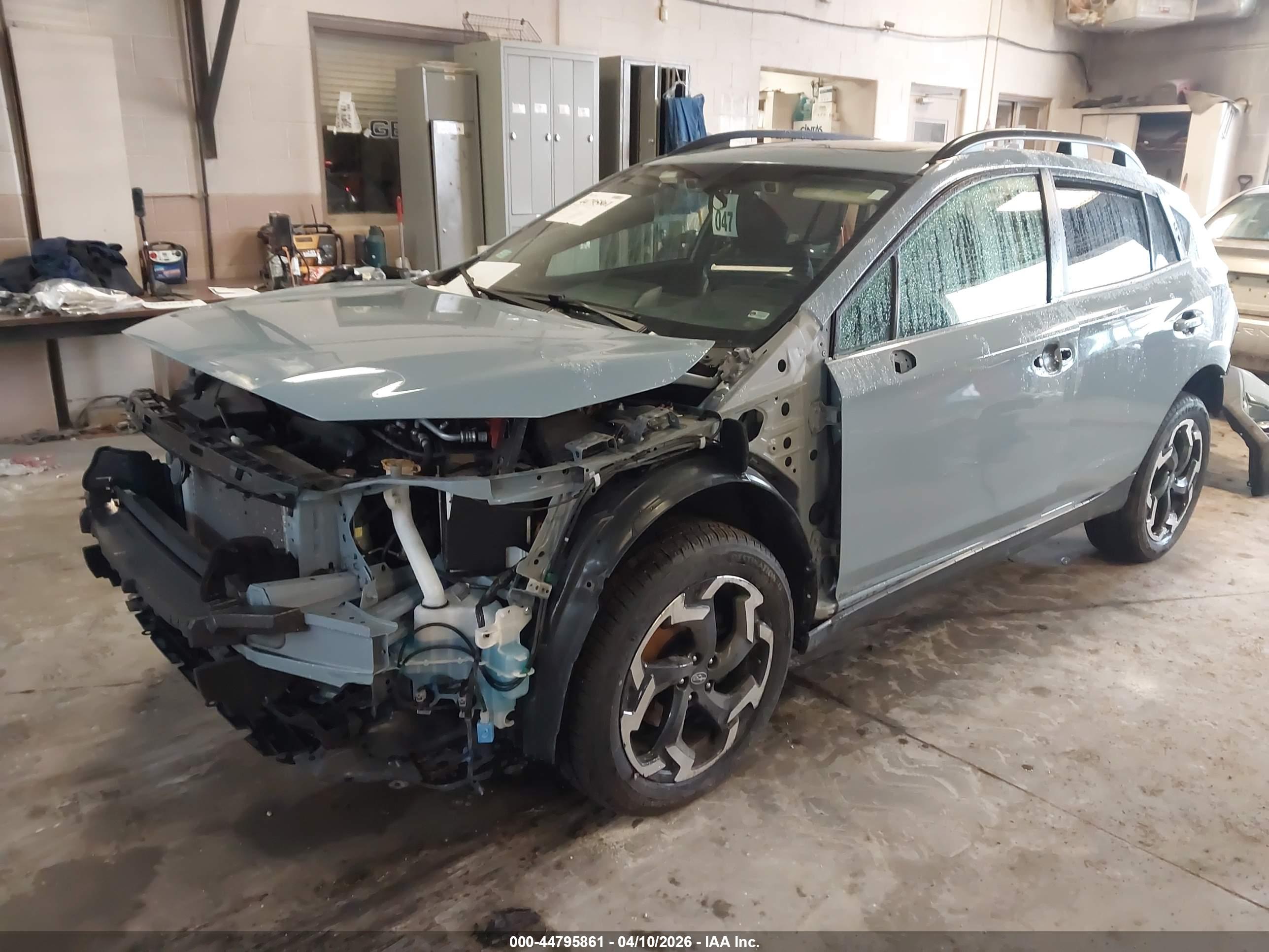 SUBARU CROSSTREK image 2