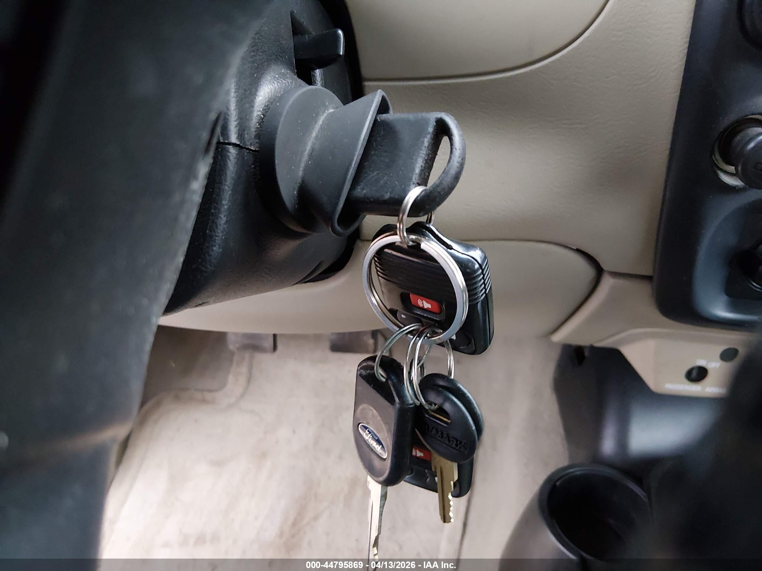 FORD RANGER image 11