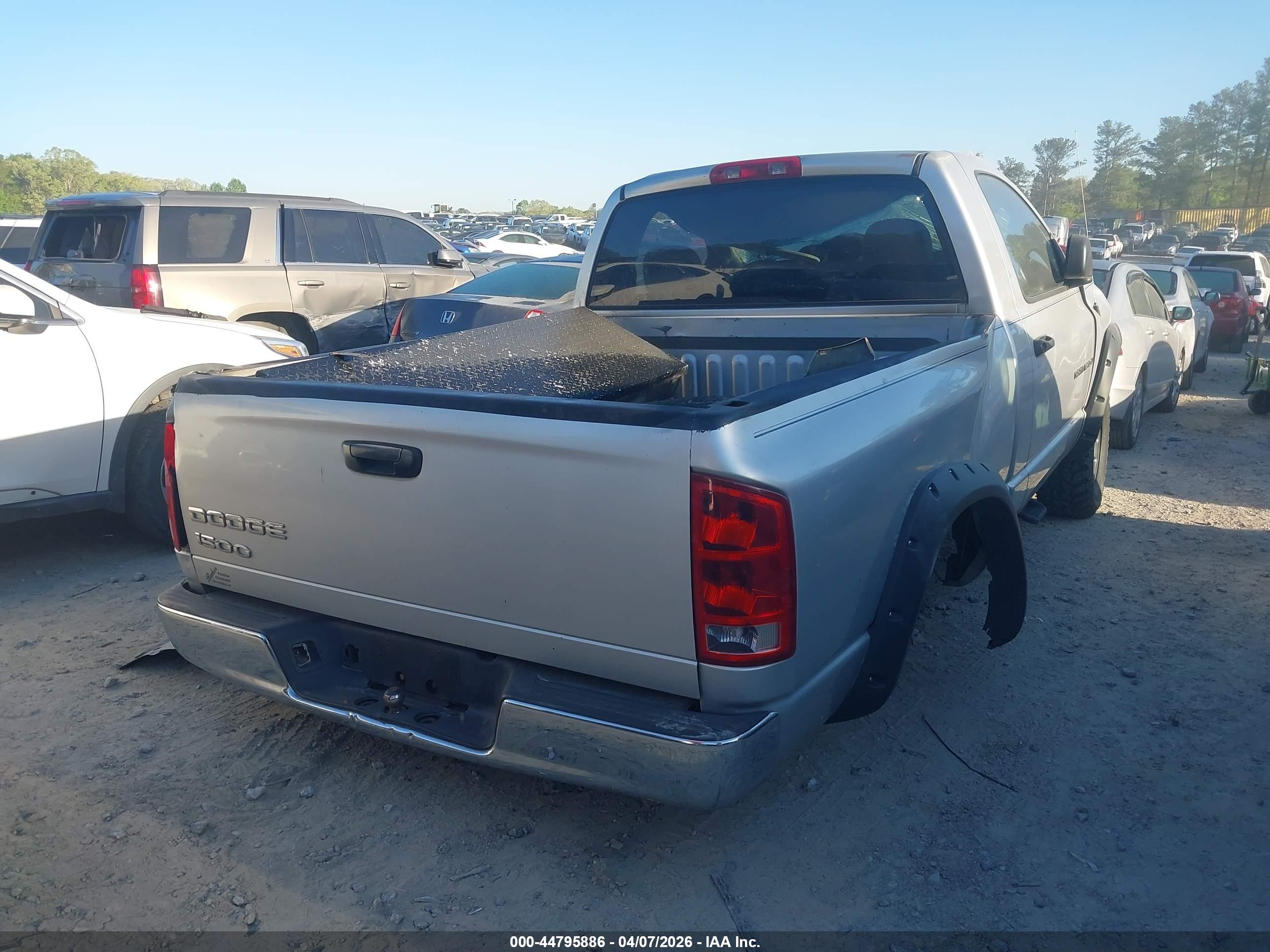 DODGE RAM image 4