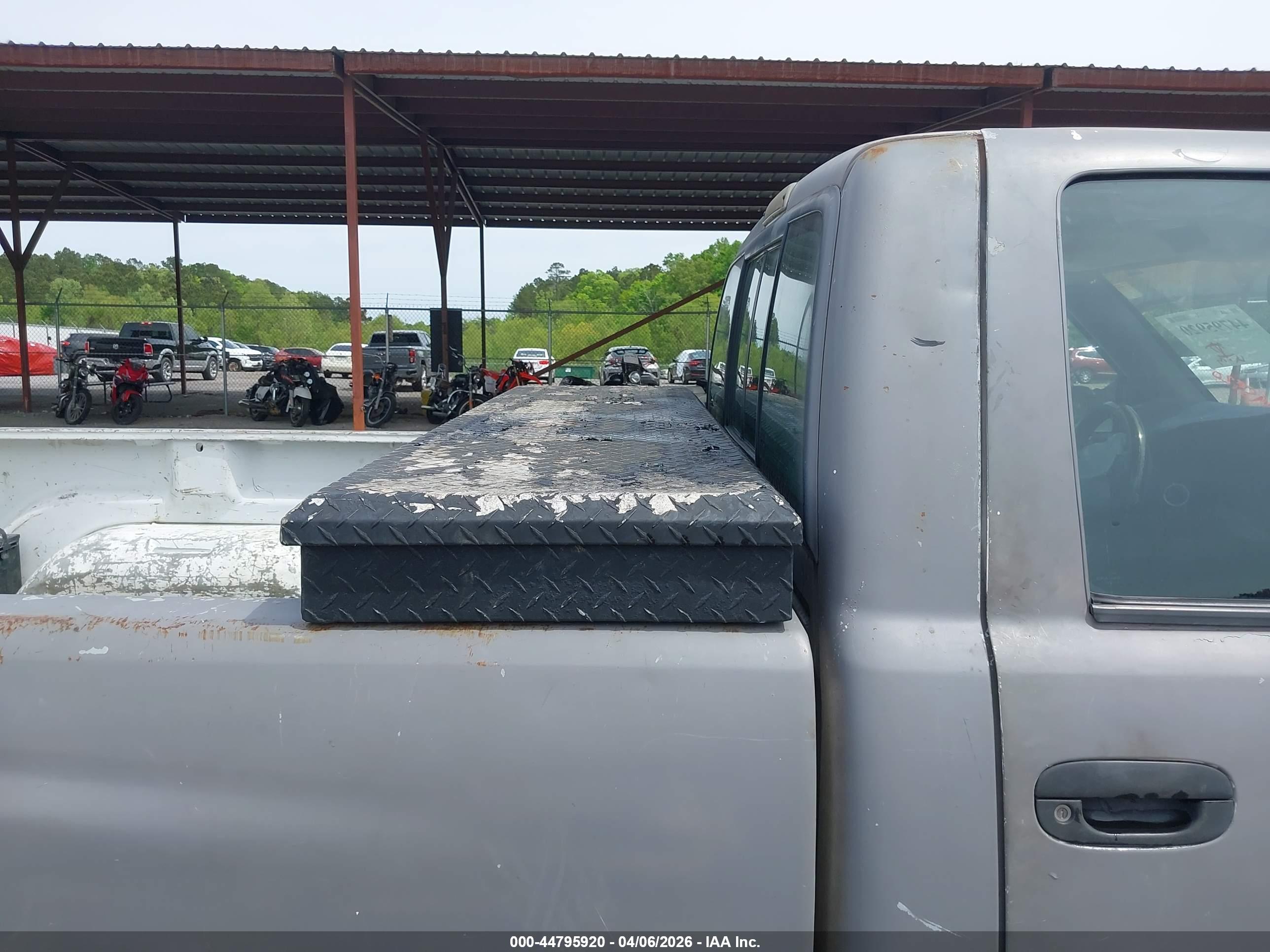 DODGE RAM image 8
