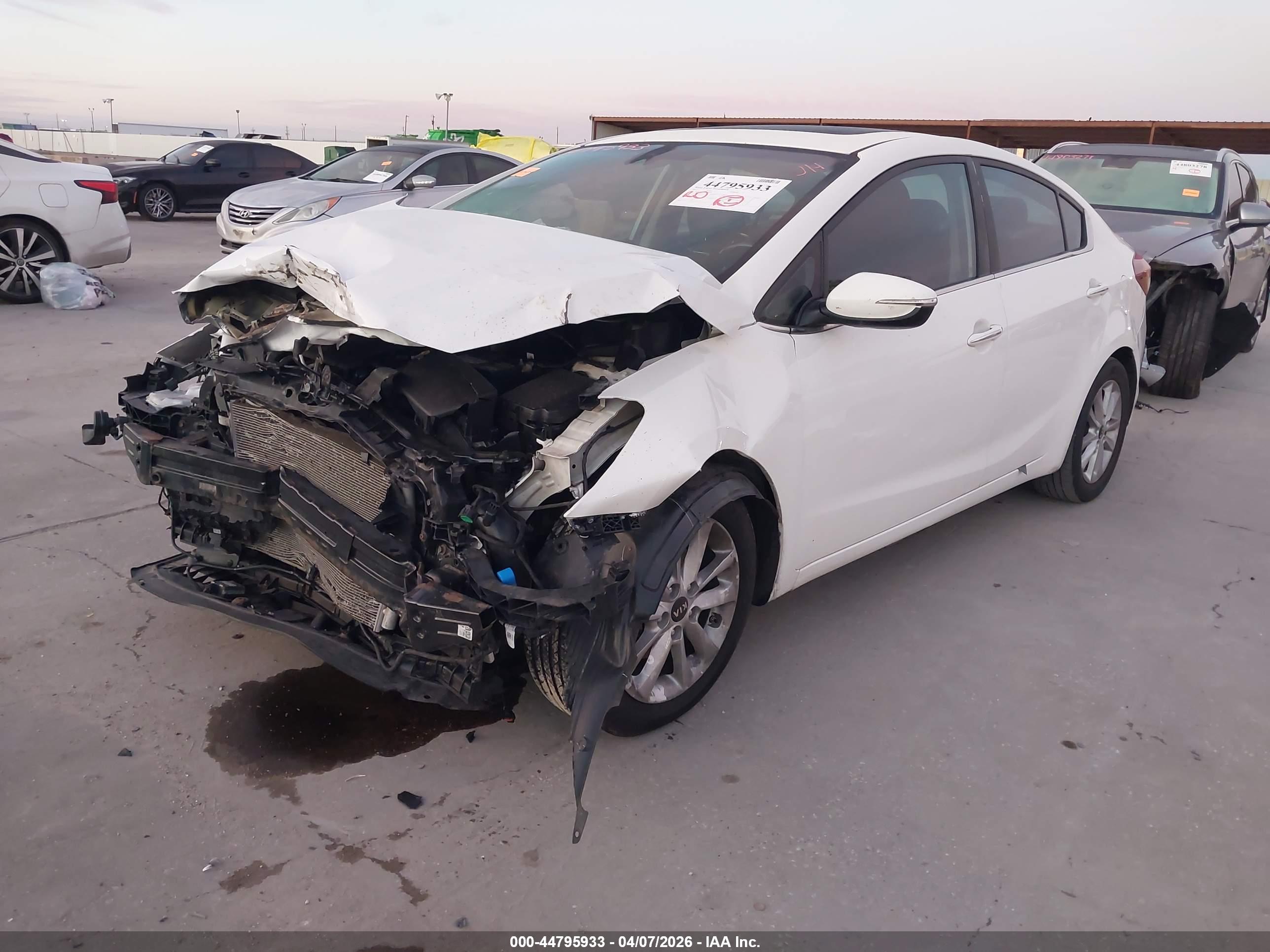 KIA FORTE image 2