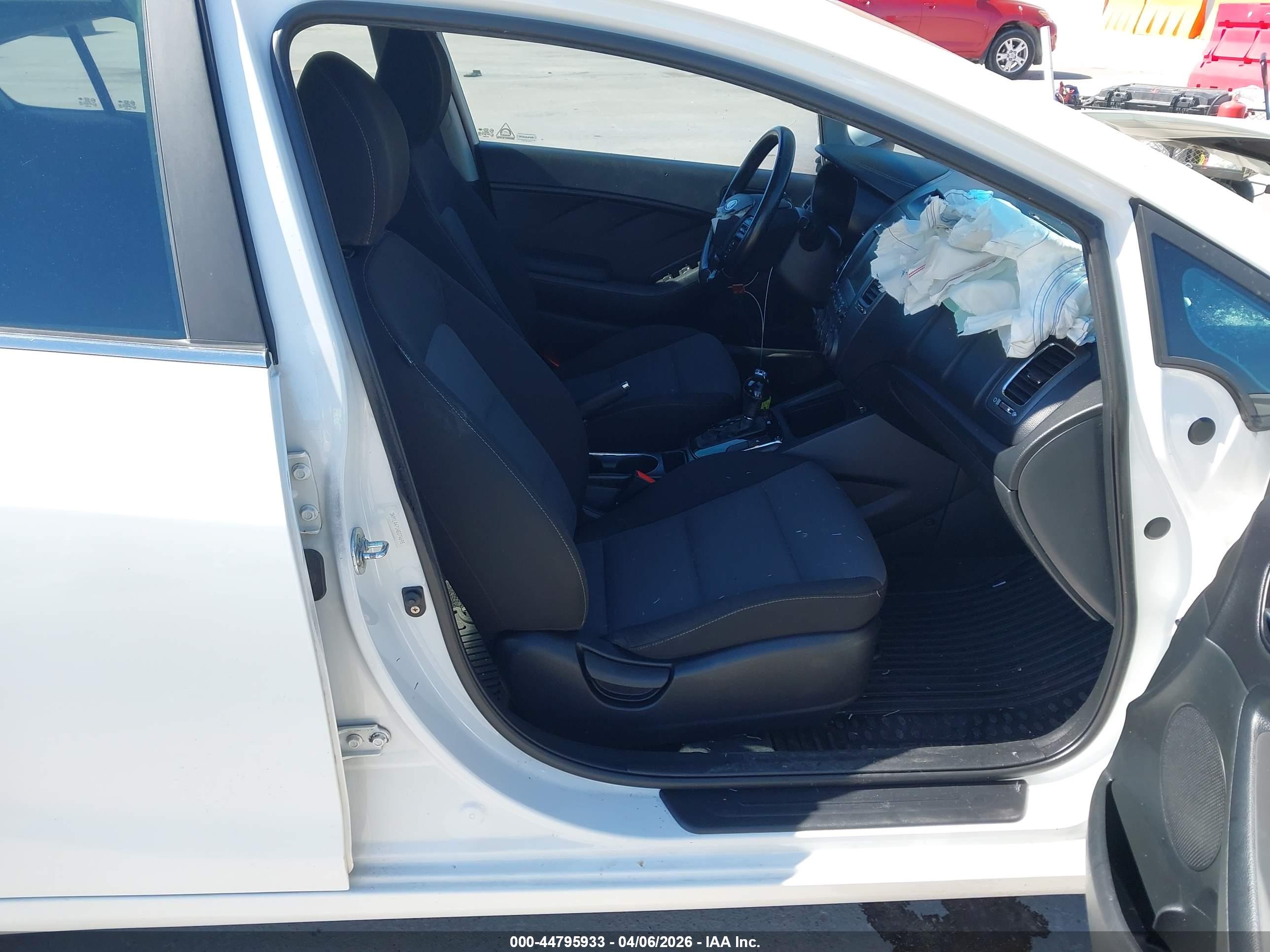 KIA FORTE image 5