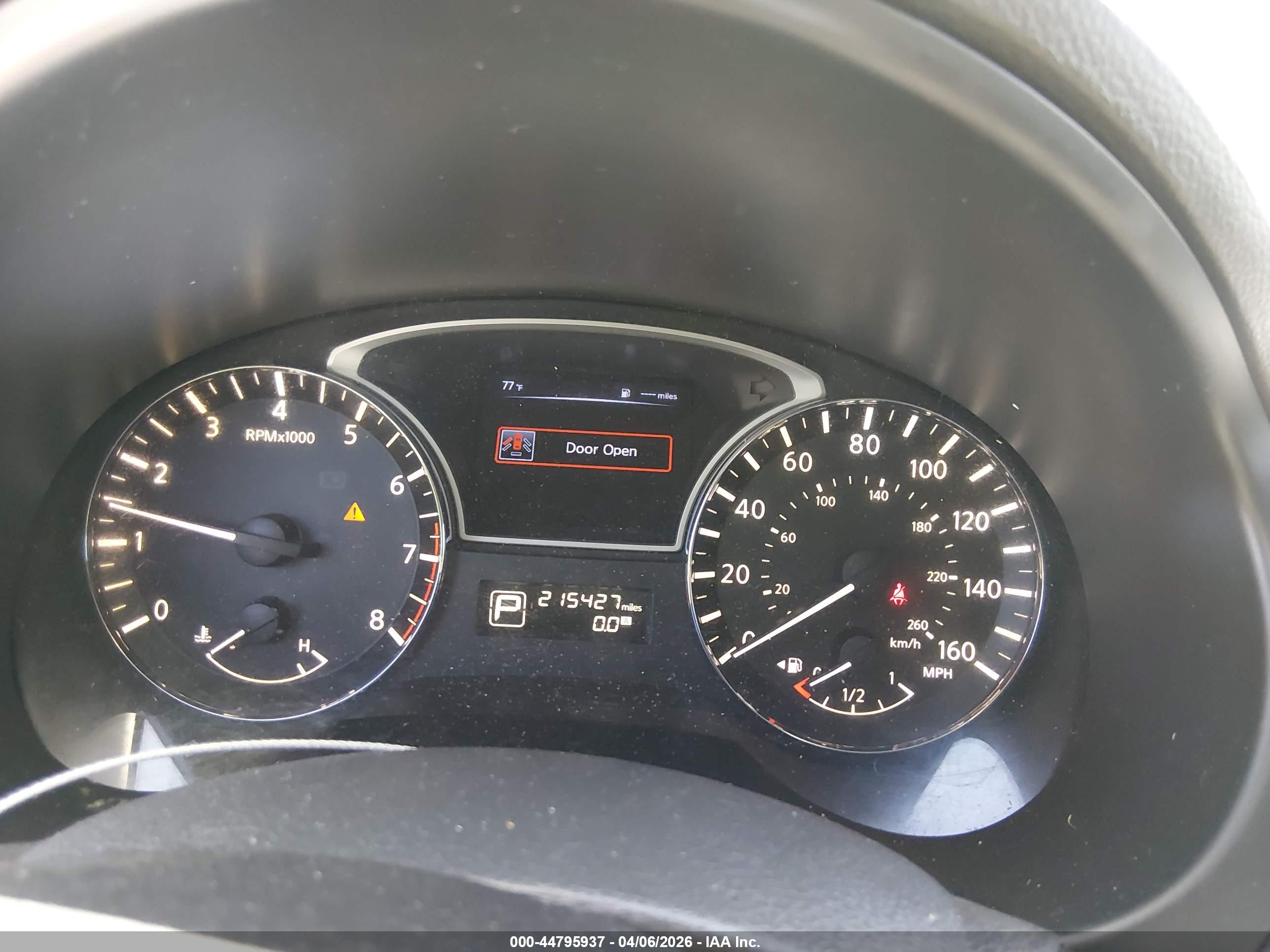 NISSAN ALTIMA image 7