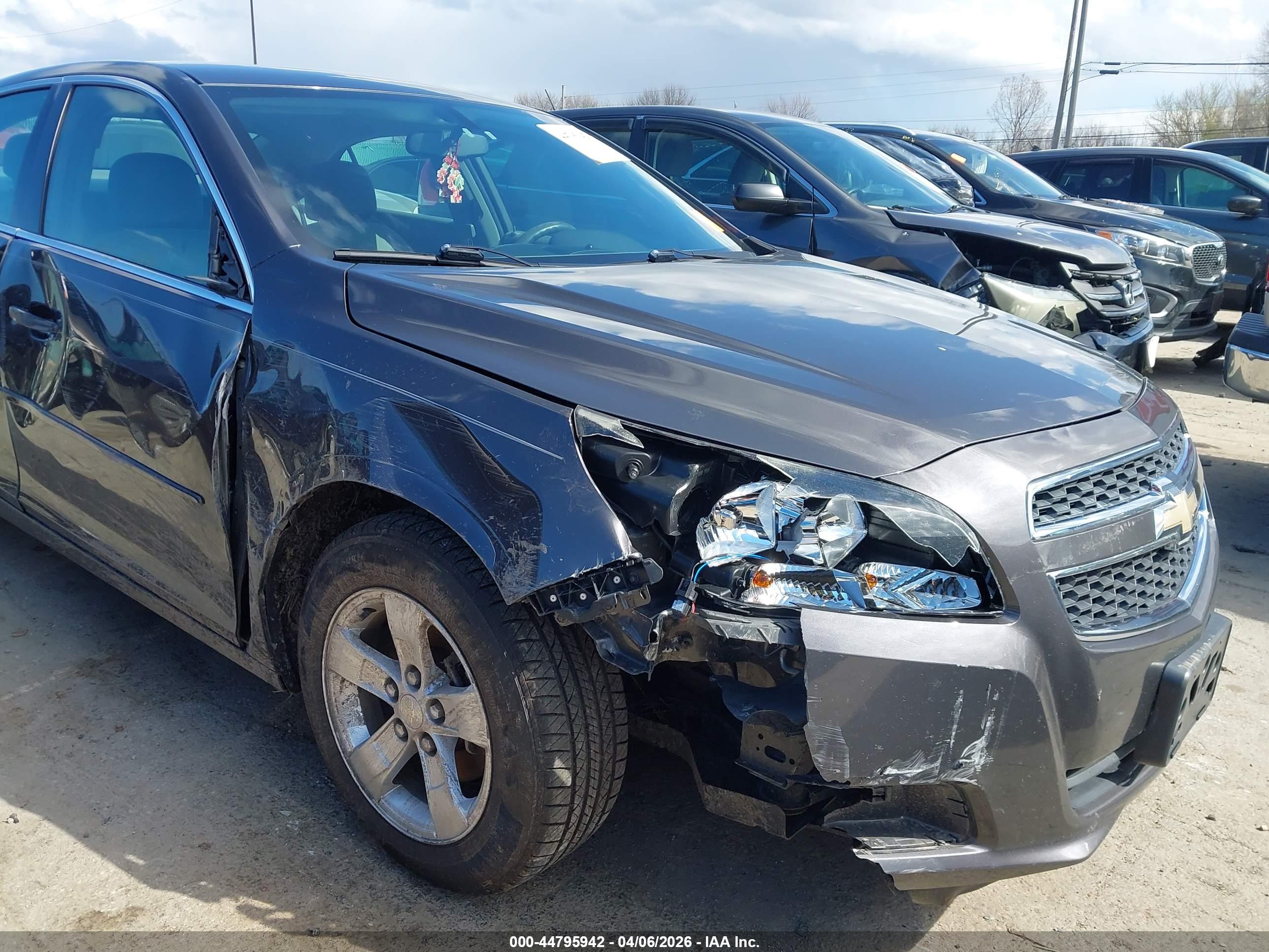 CHEVROLET MALIBU image 6