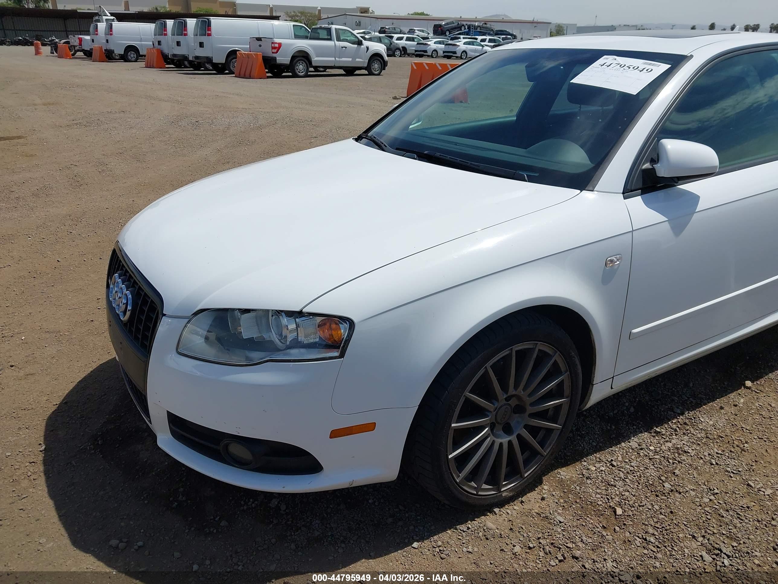 AUDI A4 image 6