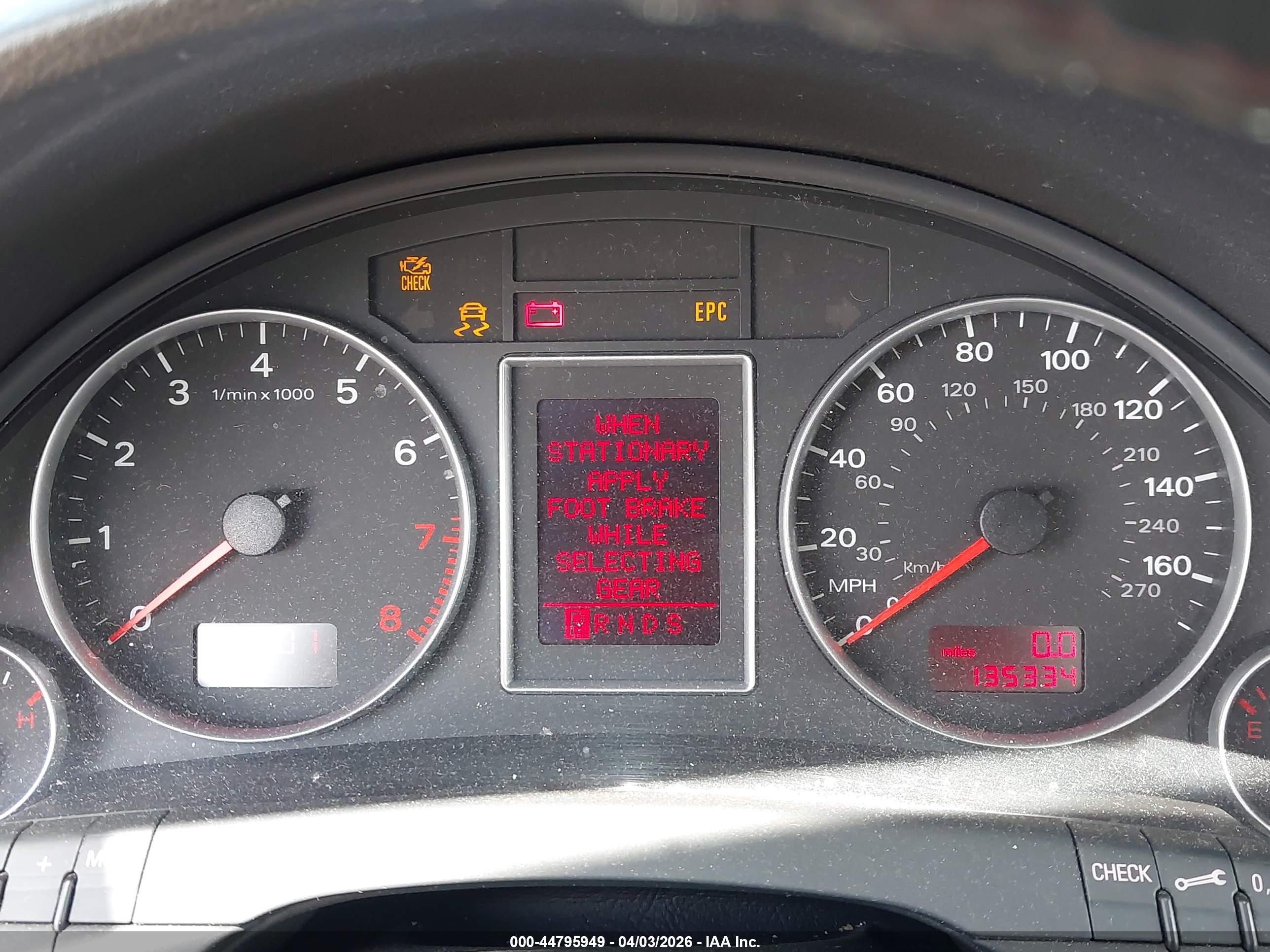 AUDI A4 image 7