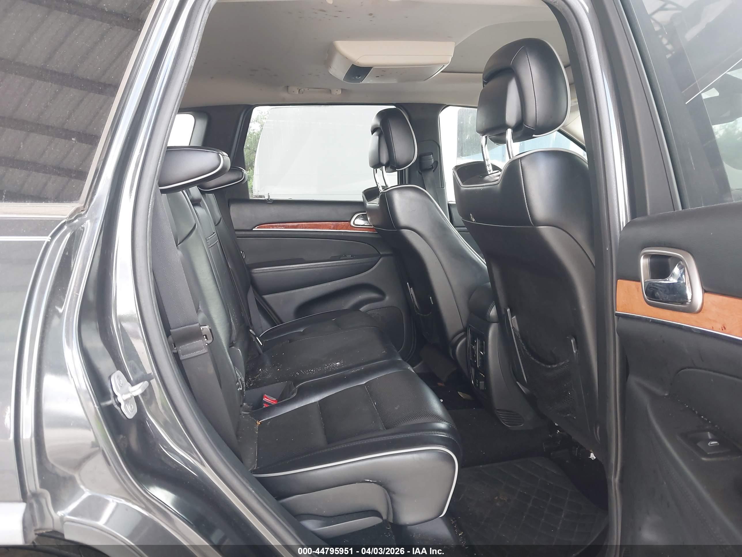 JEEP GRAND image 8