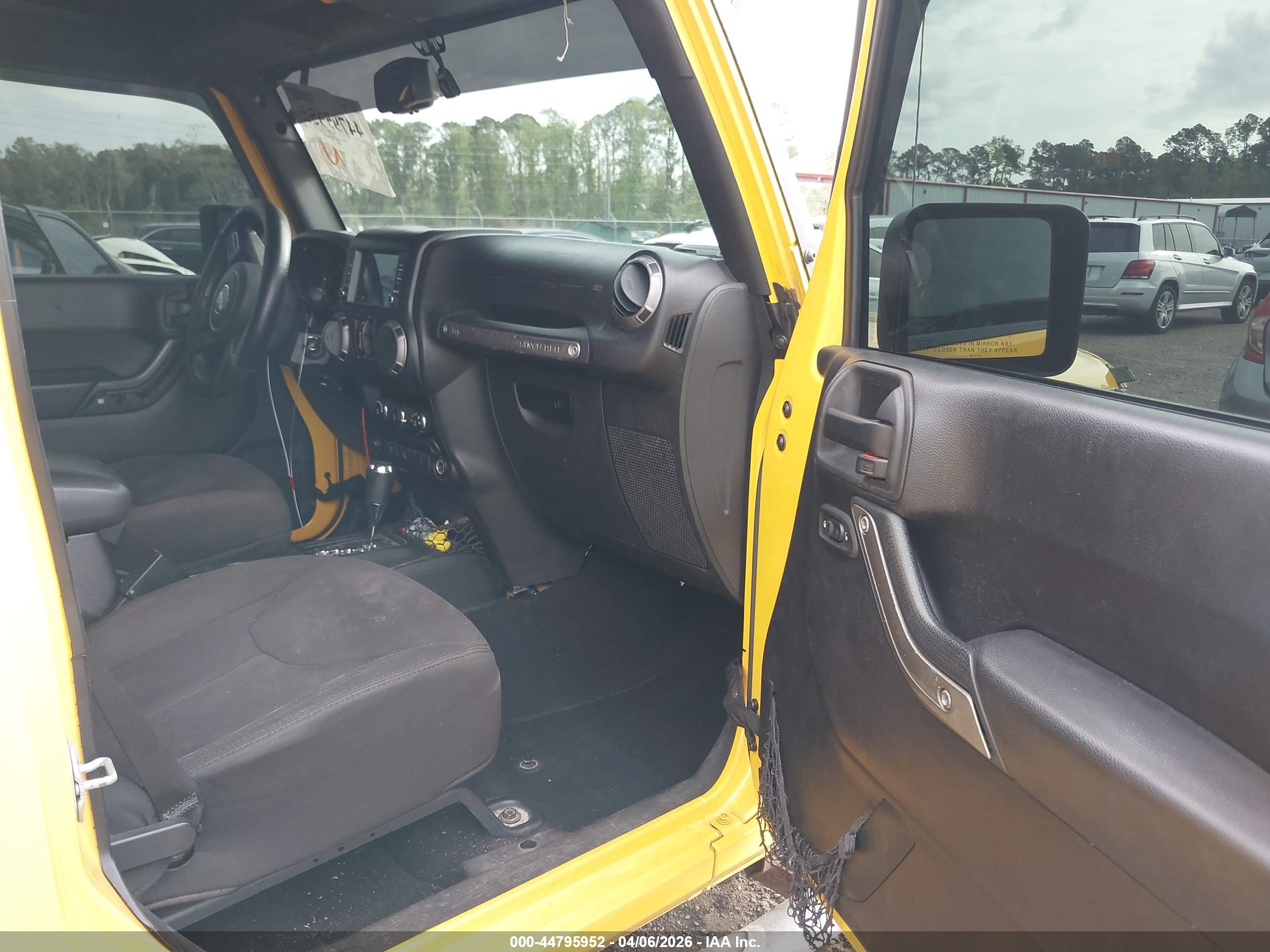 JEEP WRANGLER image 5