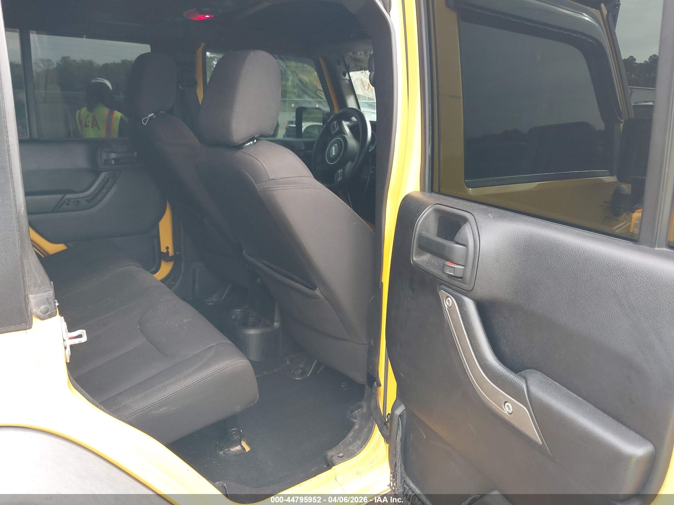 JEEP WRANGLER image 8