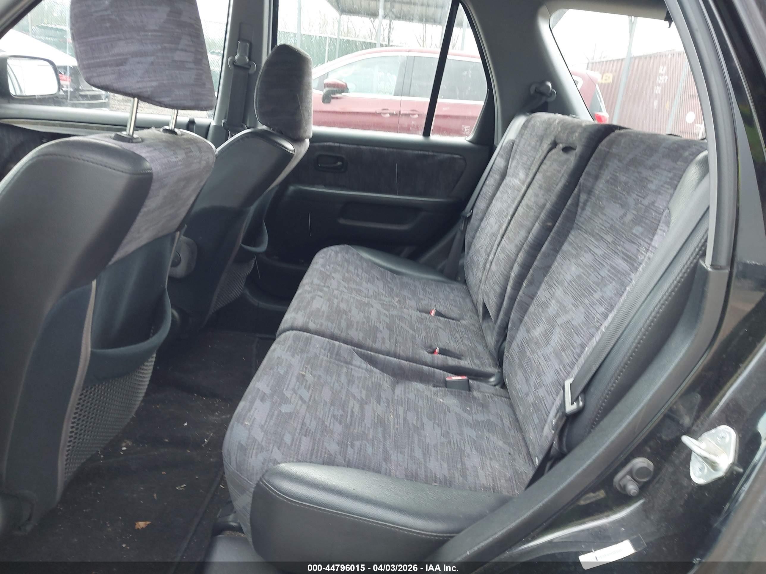 HONDA CR-V image 8