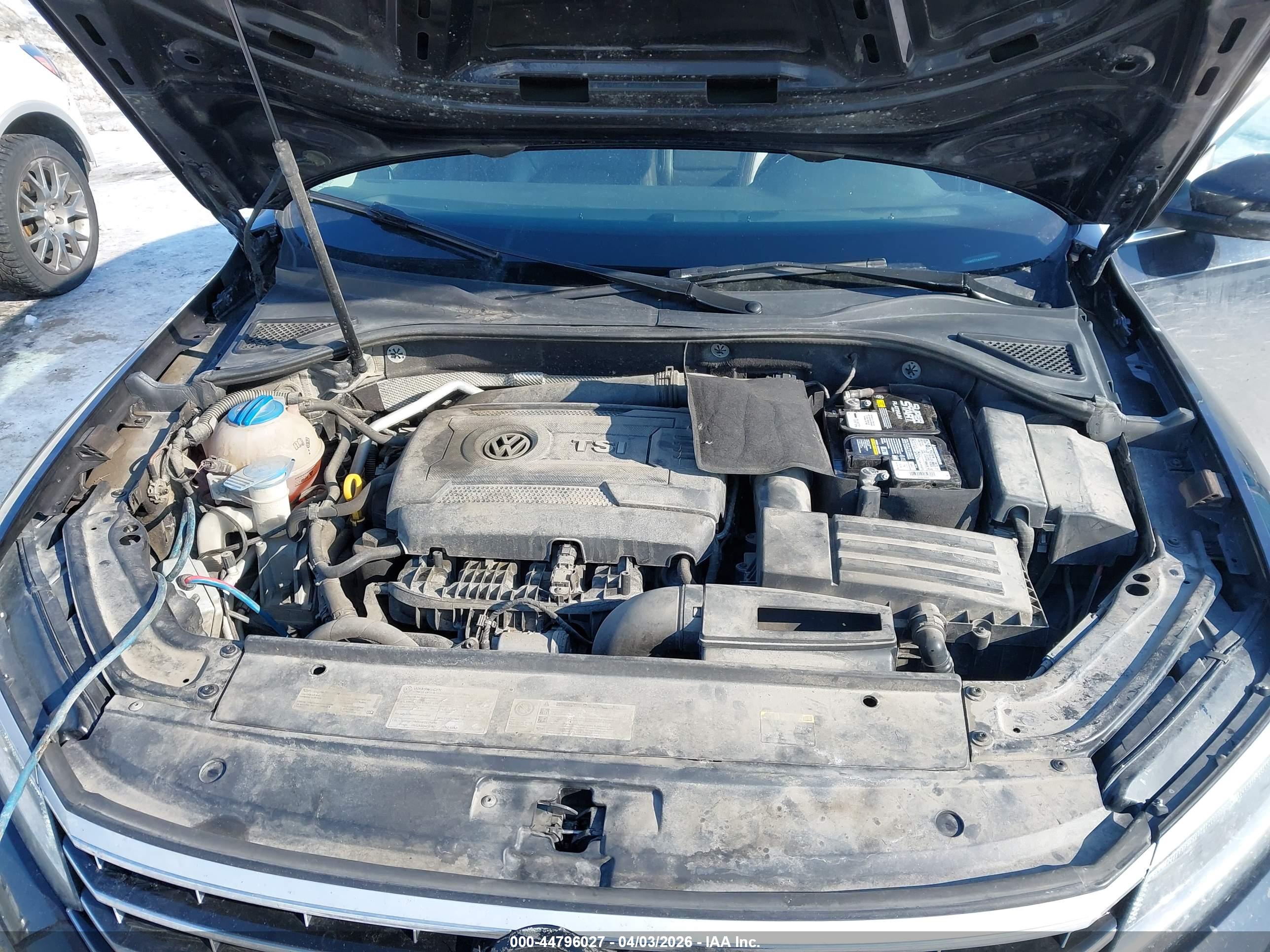 VOLKSWAGEN PASSAT image 10