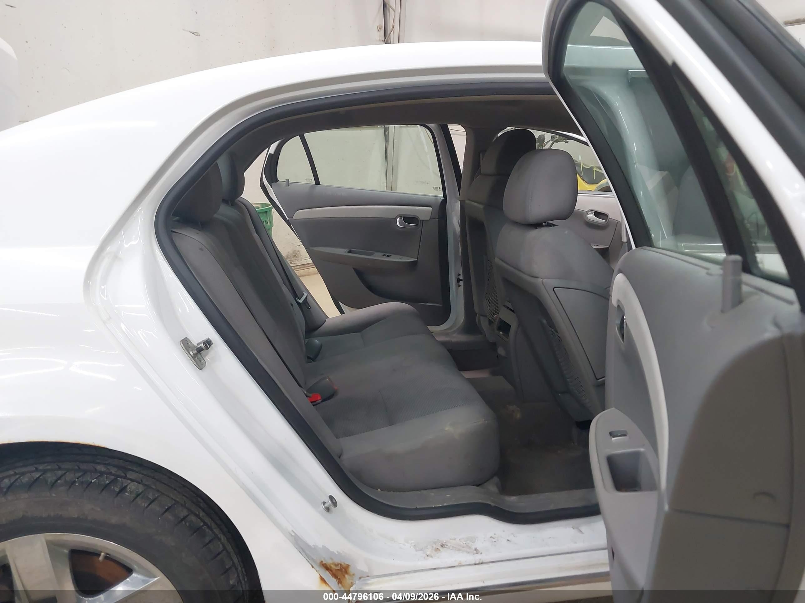 CHEVROLET MALIBU image 8