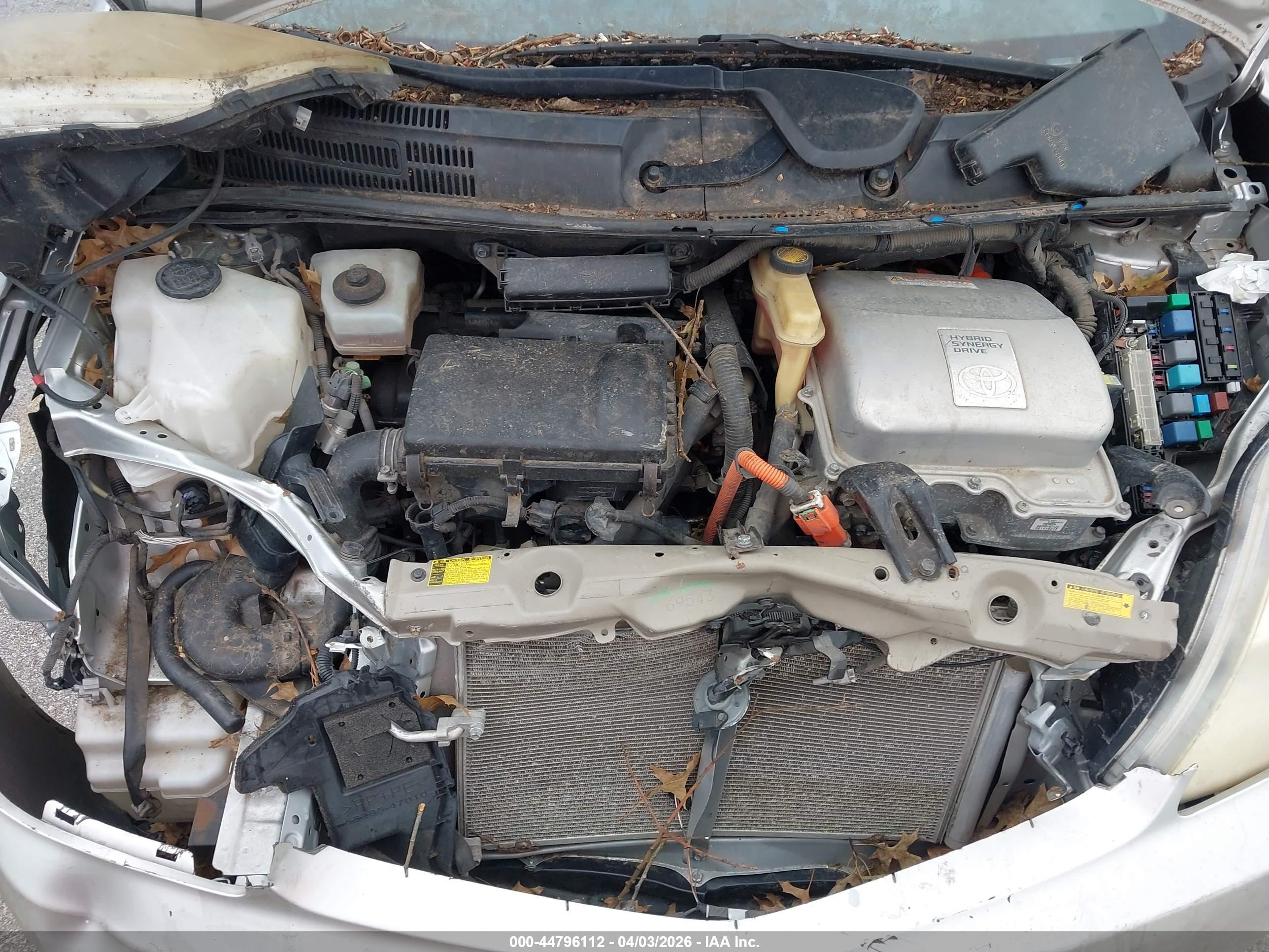 TOYOTA PRIUS image 10